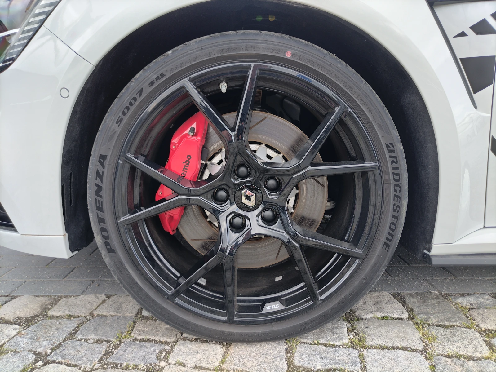 Renault Megane 1.8TCe 300.. / R.S. ULTIME | Mobile.bg   16