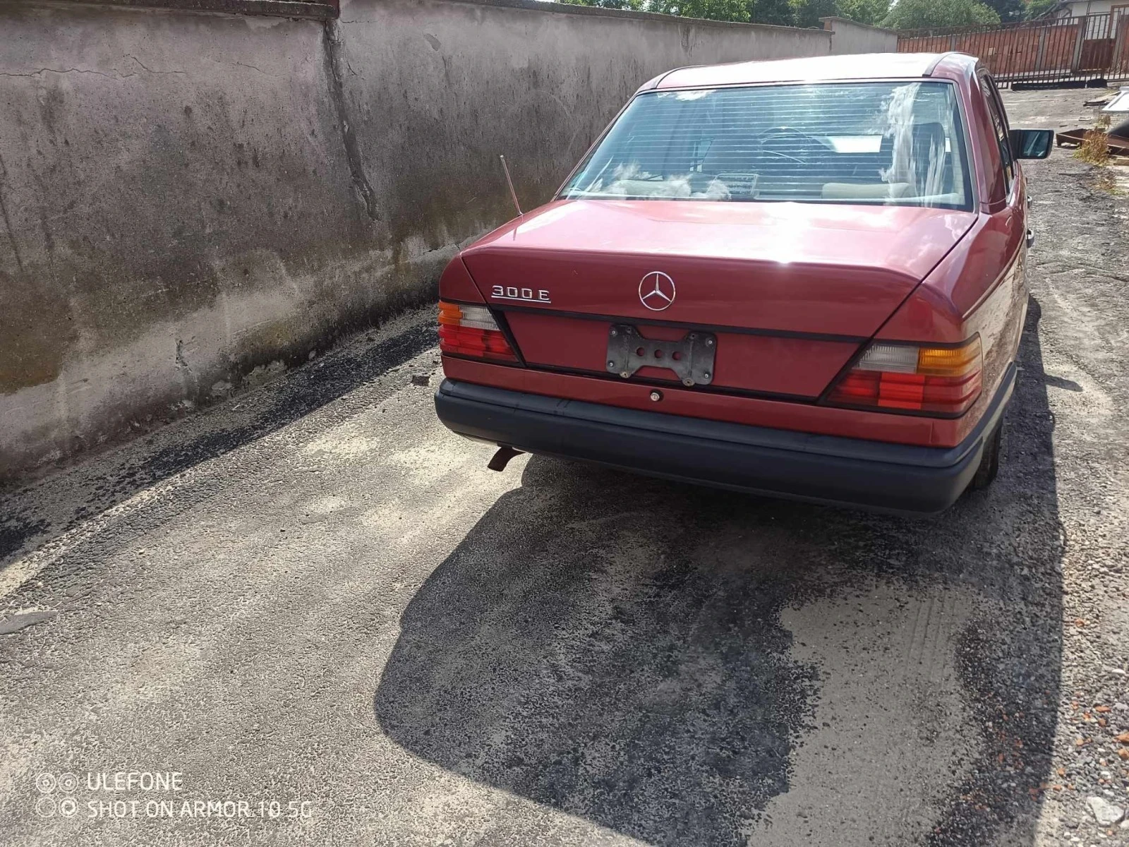 Mercedes-Benz 124 W124 300E - изображение 2