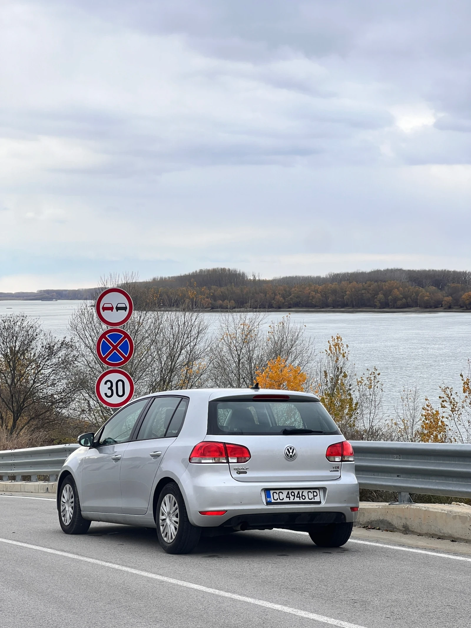 VW Golf  - изображение 6