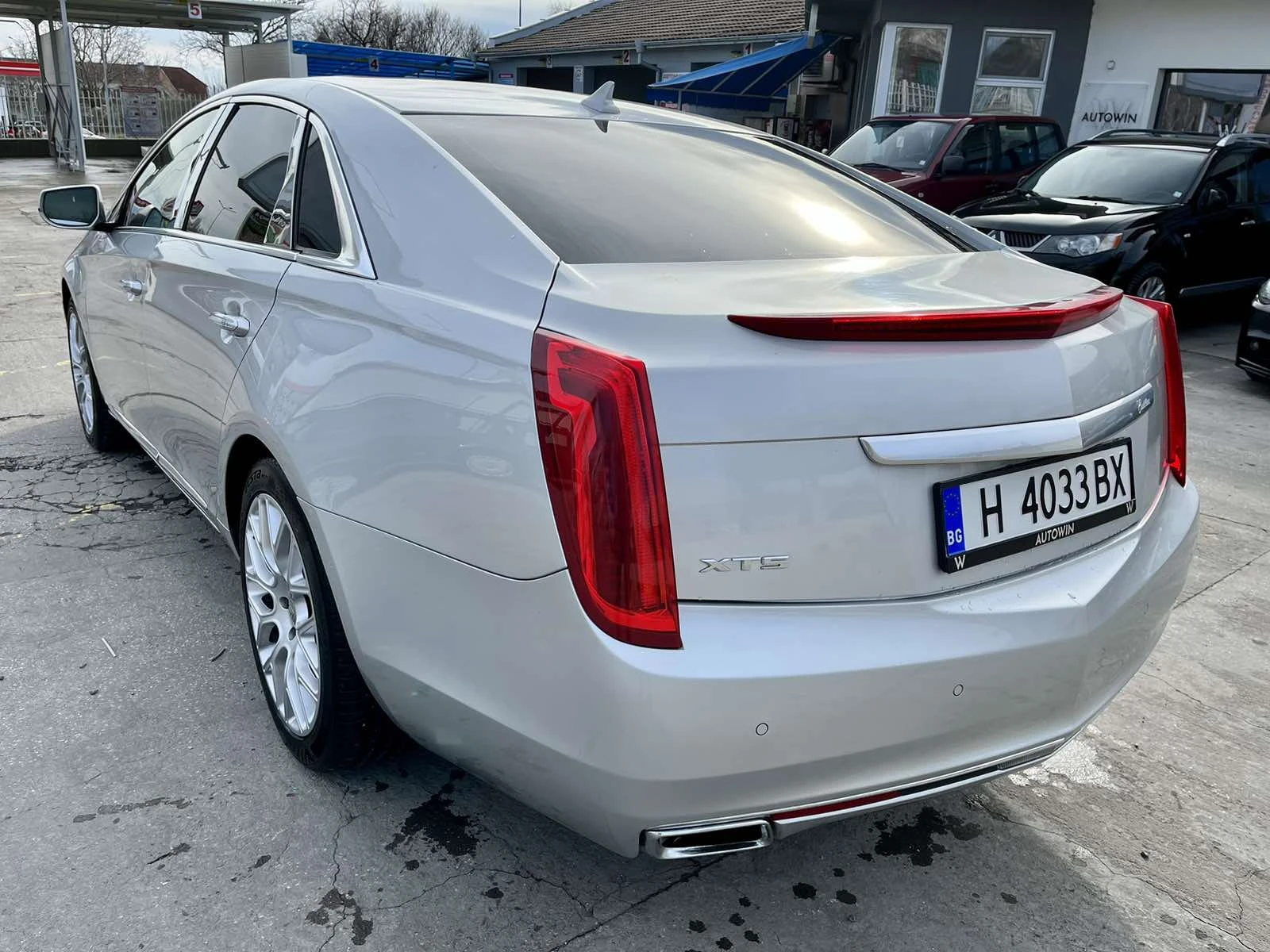 Cadillac XTS 3.6L V6 FWD - изображение 4