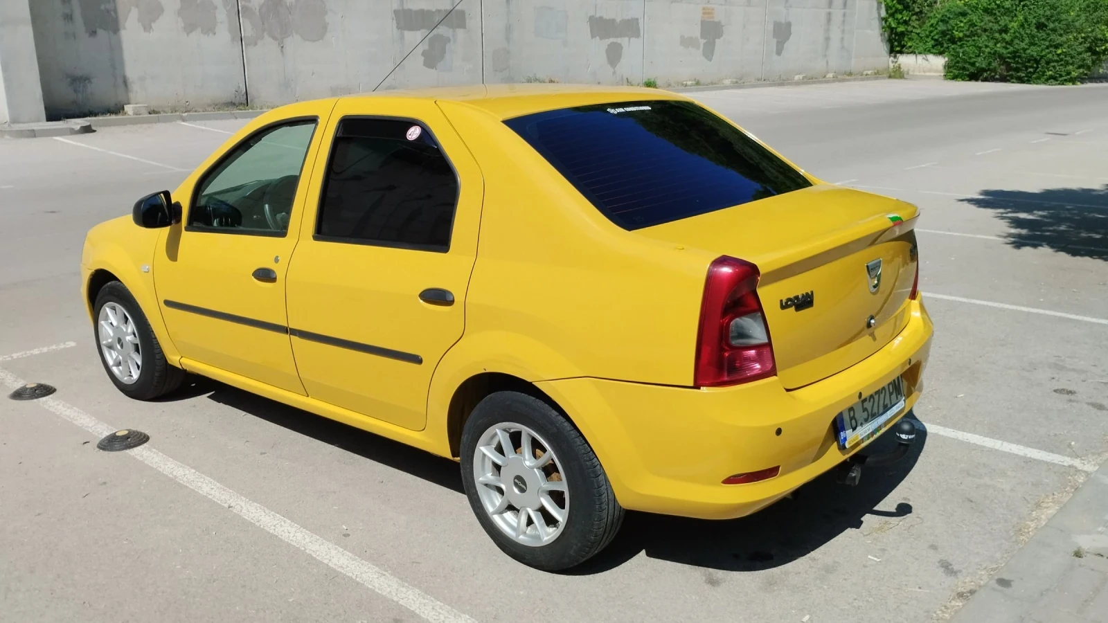Dacia Logan 1.5 dci  - Първи собственик - изображение 2