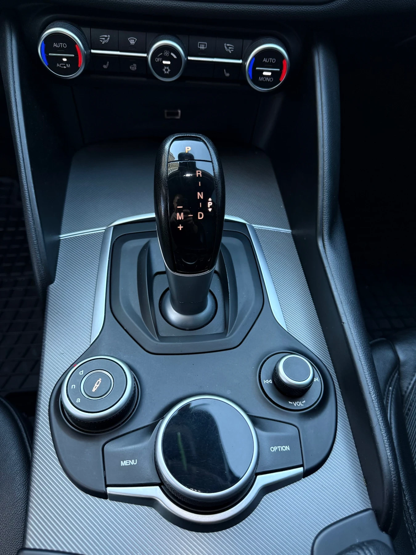 Alfa Romeo Giulia 2.2 JTD | Mobile.bg   15