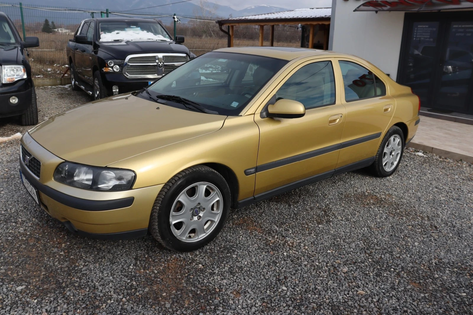 Volvo S60 2.4* 140.* GAZ | Mobile.bg   2