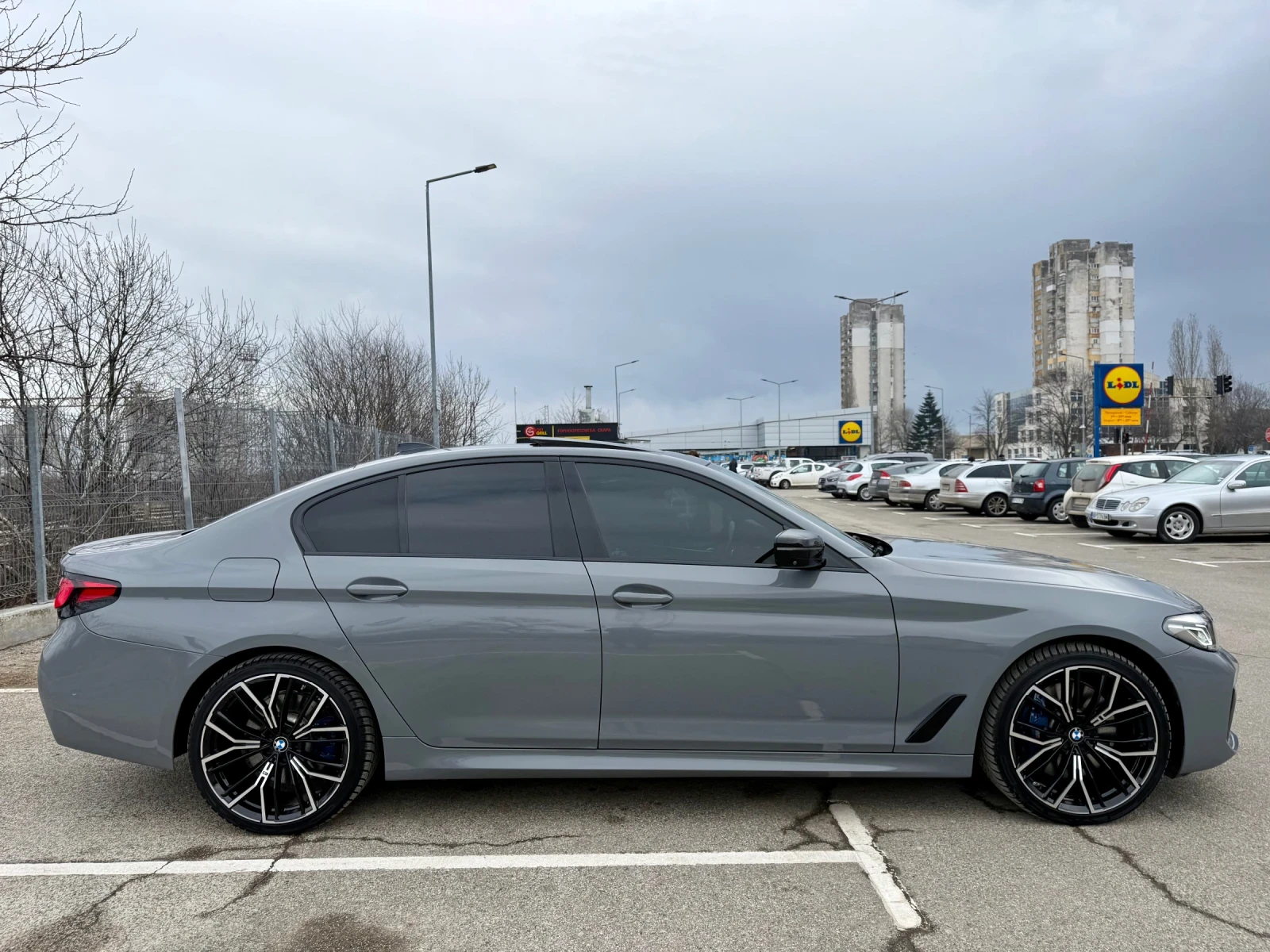 BMW 545 Plug-in Hybrid* Distronic* xDrive* Mpaket - изображение 6