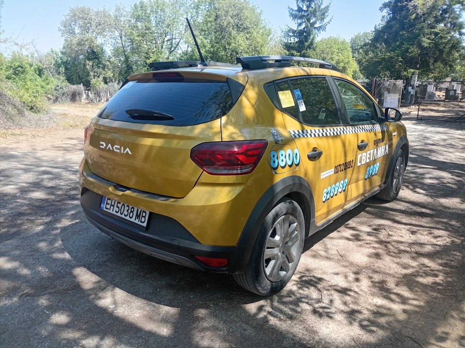Dacia Sandero 1.0 TCE, снимка 4 - Автомобили и джипове - 53458145