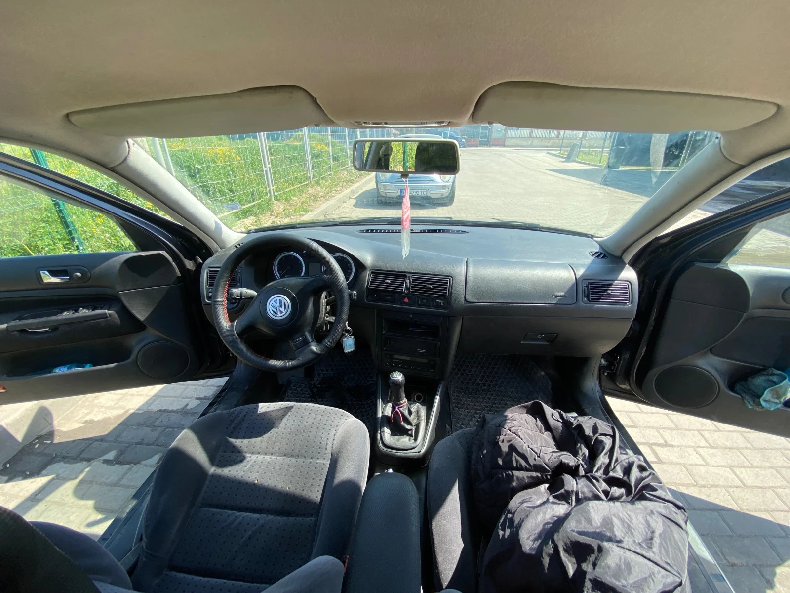 VW Golf, снимка 11 - Автомобили и джипове - 54256315