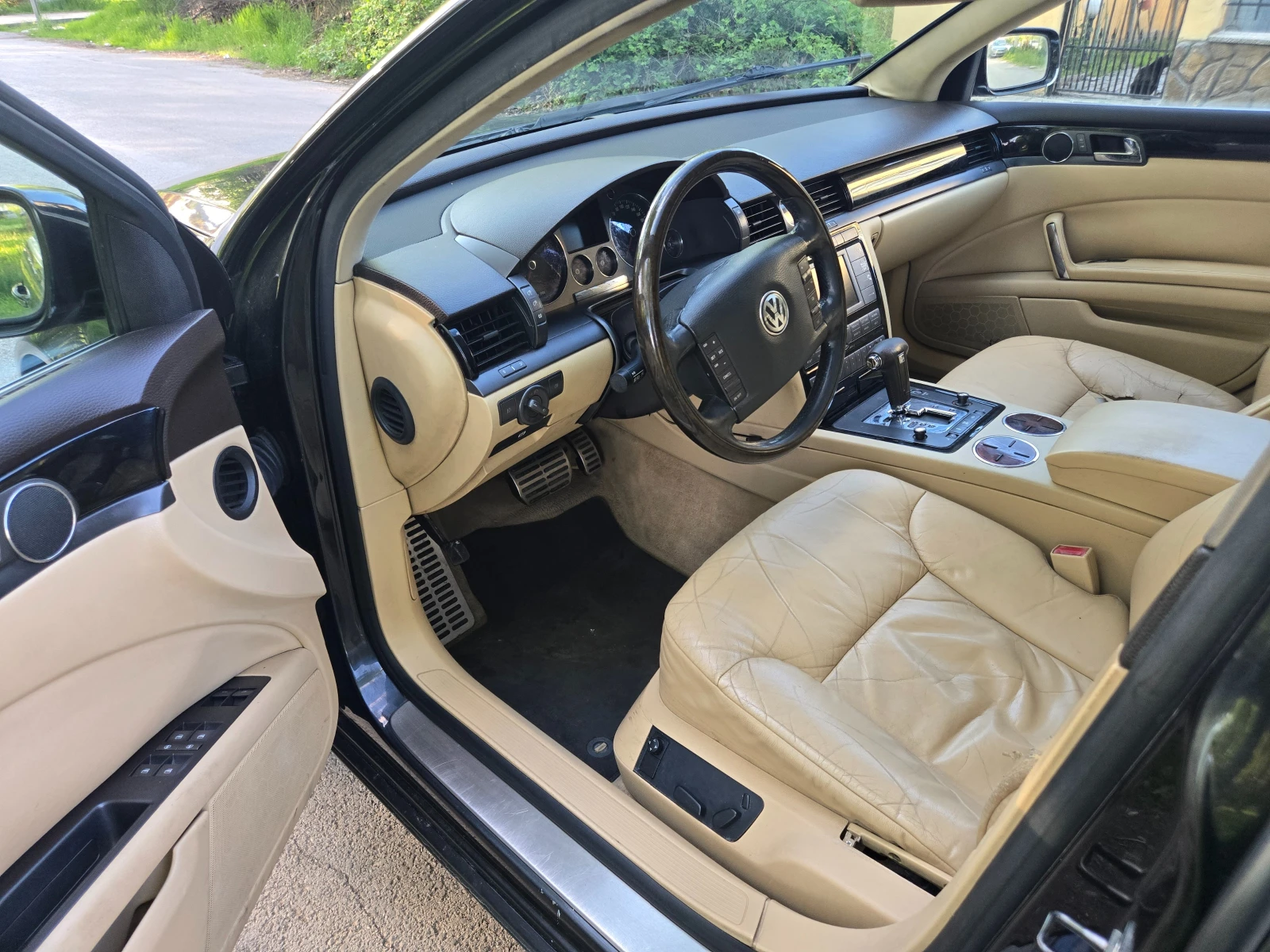 VW Phaeton Лимузина, снимка 10 - Автомобили и джипове - 54345916