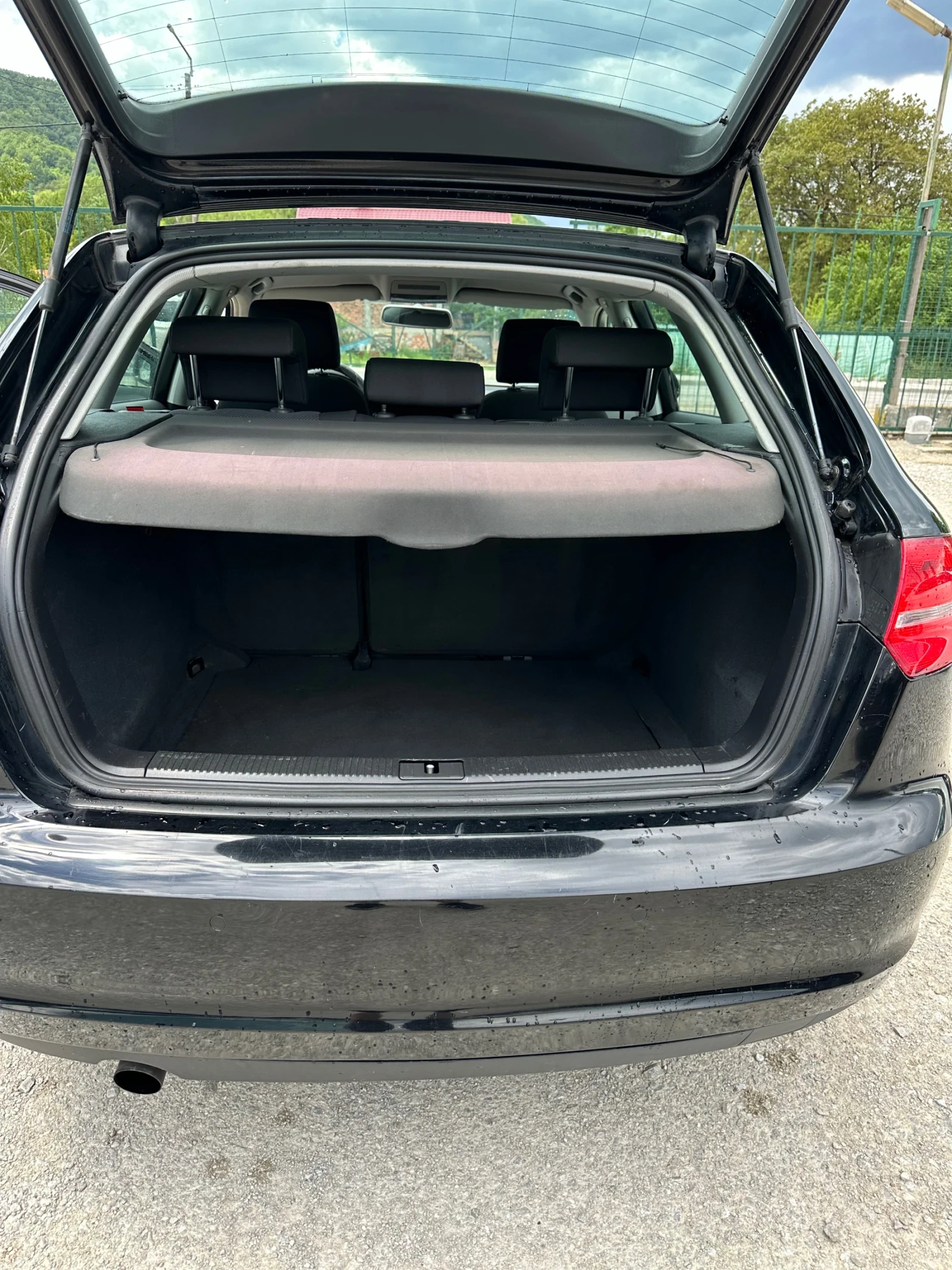 Audi A3 1.6 I 102kc , снимка 14 - Автомобили и джипове - 54520114