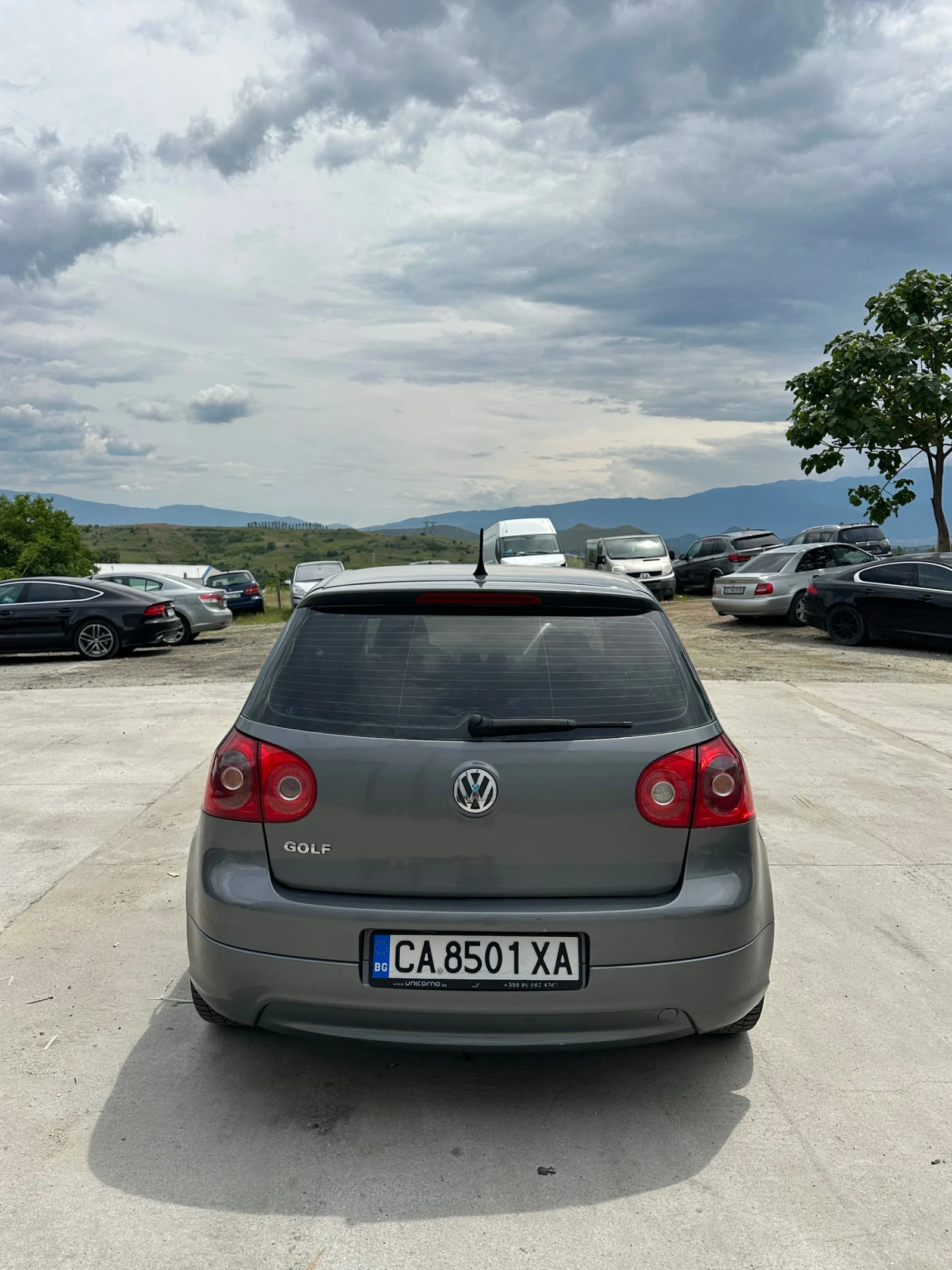VW Golf 2.0TDI DSG GT, снимка 8 - Автомобили и джипове - 54607049