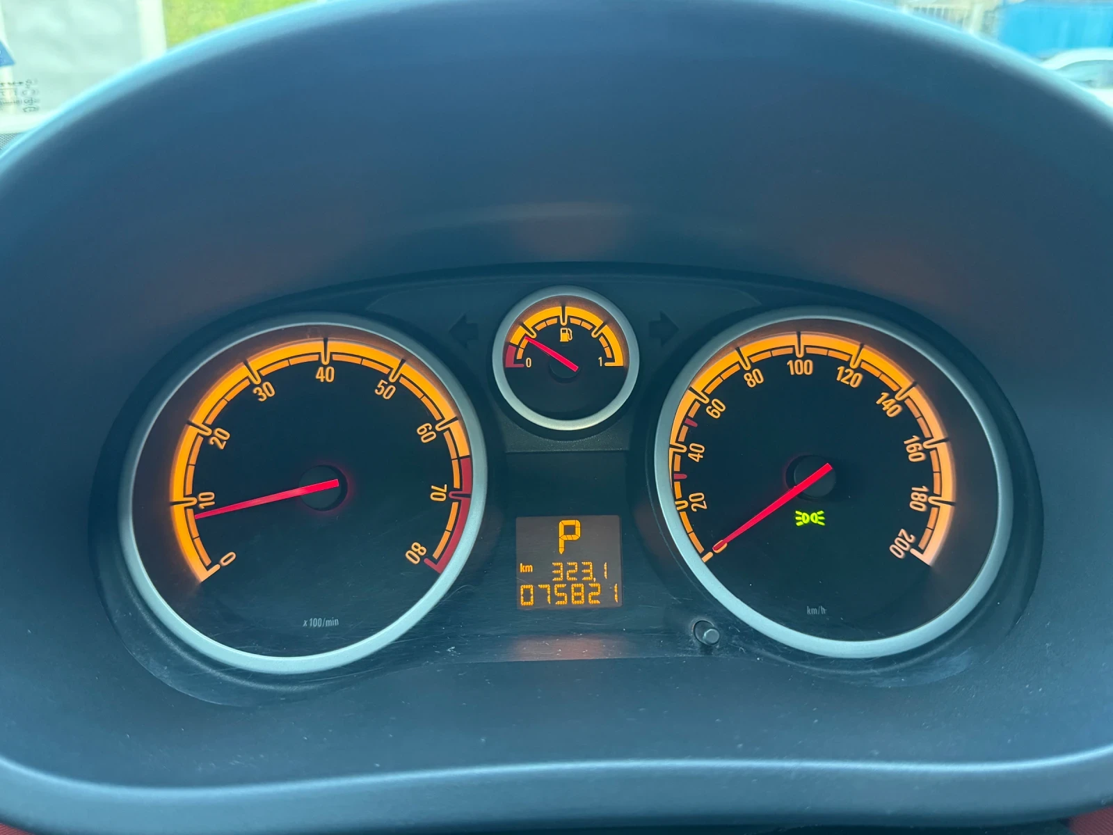 Opel Corsa АВТОМАТИК!, снимка 12 - Автомобили и джипове - 54993766