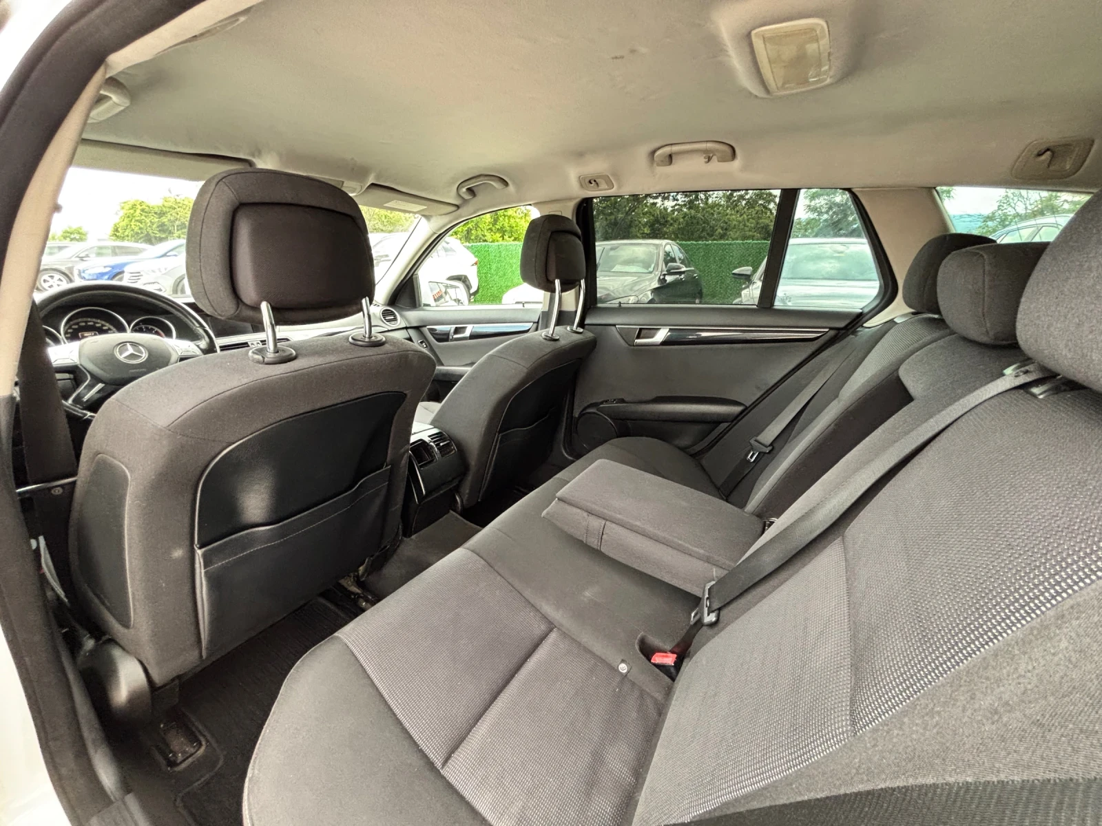 Mercedes-Benz C 200 2.2CDI/NAVI/ПАРКТРОНИК/6 СКОРОСТИ, снимка 11 - Автомобили и джипове - 55014047
