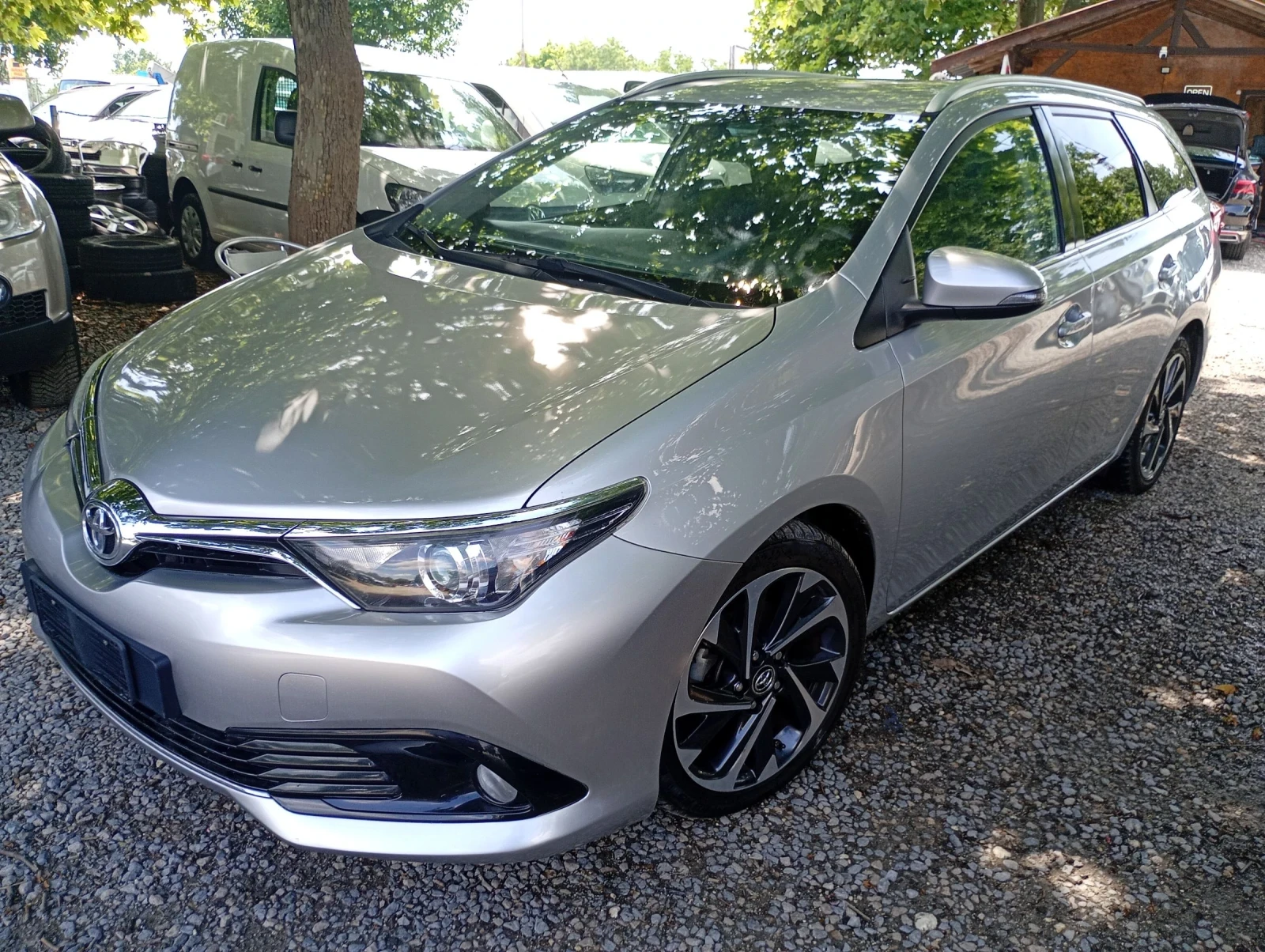 Toyota Auris 1.6 D4D | Mobile.bg � ����������� 1