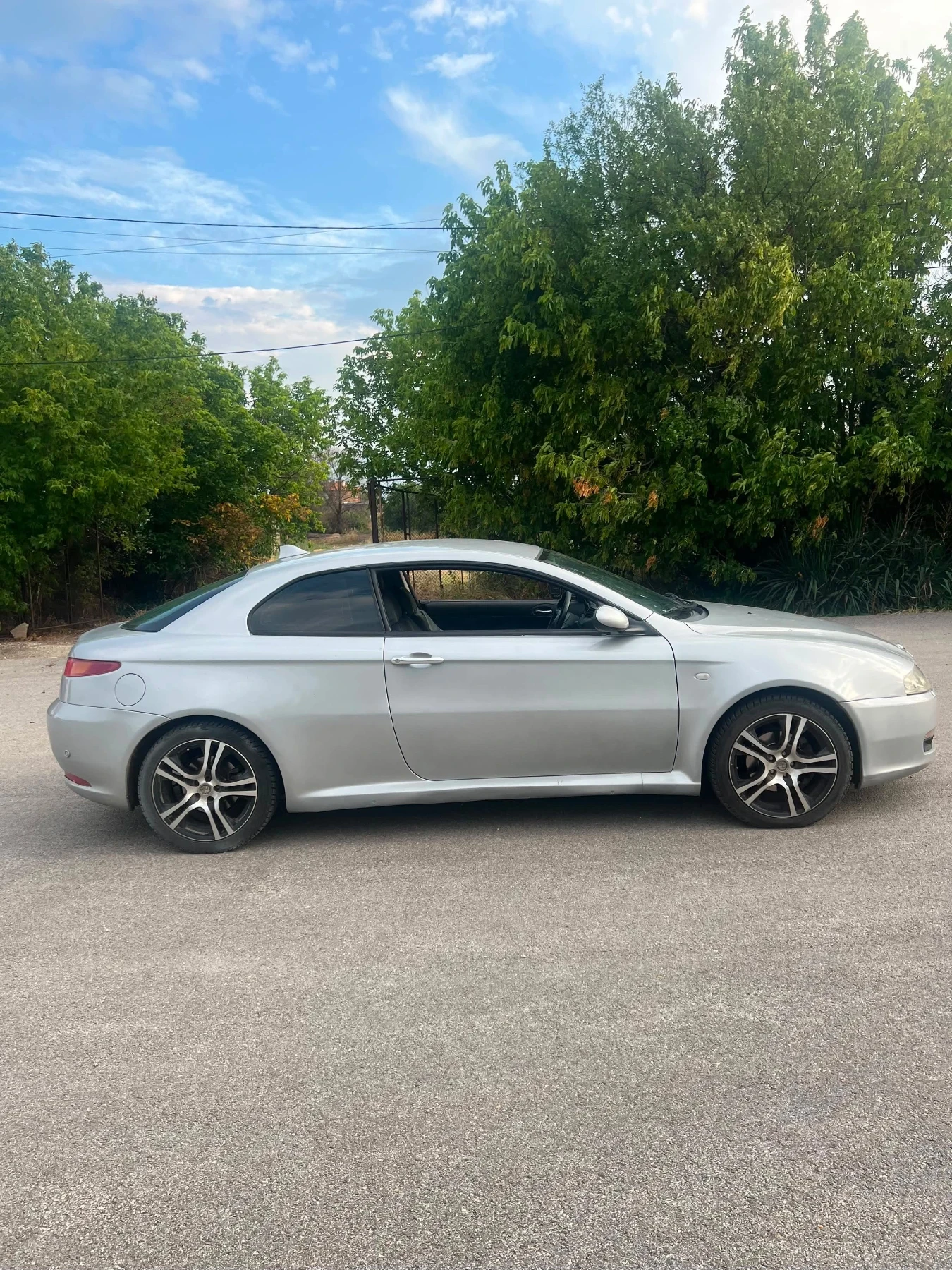 Alfa Romeo Gt, снимка 6 - Автомобили и джипове - 55502079