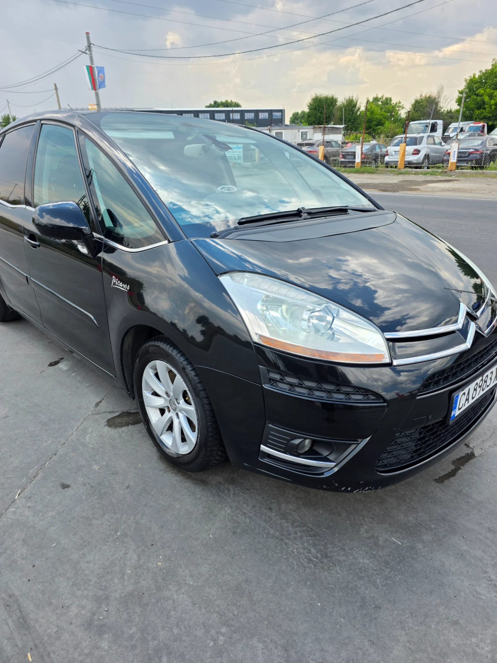 Citroen C4 Picasso, снимка 2 - Автомобили и джипове - 55597845