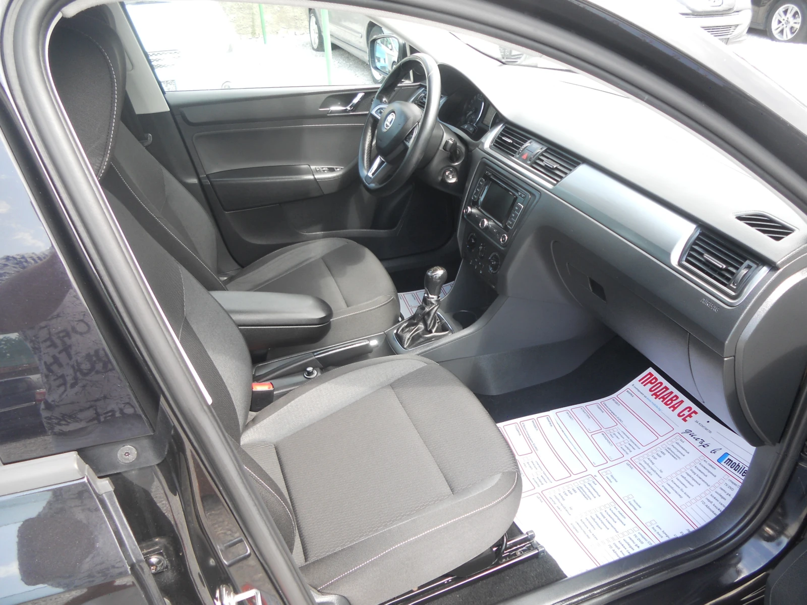 Skoda Rapid 1.6TDIЛизинг!!!Common rail 90 КОНСКИ СИЛИ, снимка 10 - Автомобили и джипове - 55910652