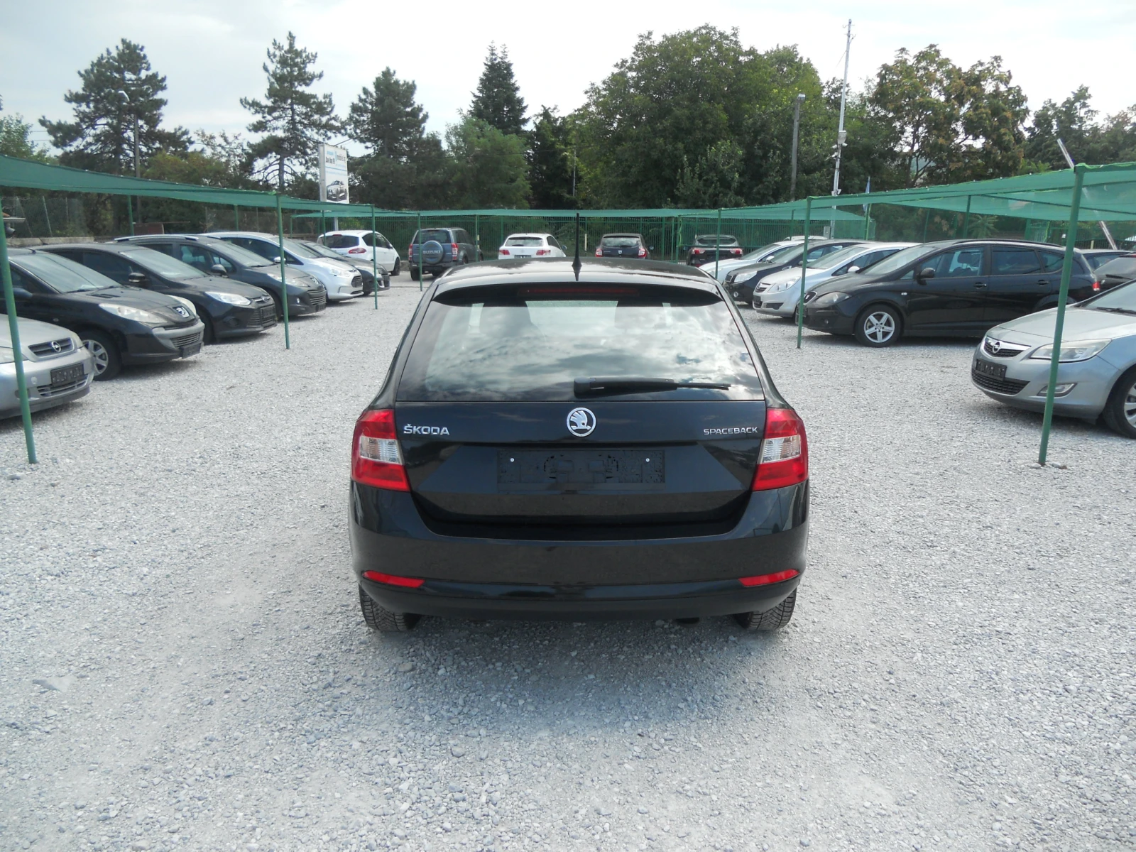Skoda Rapid 1.6TDIЛизинг!!!Common rail 90 КОНСКИ СИЛИ, снимка 5 - Автомобили и джипове - 55910652