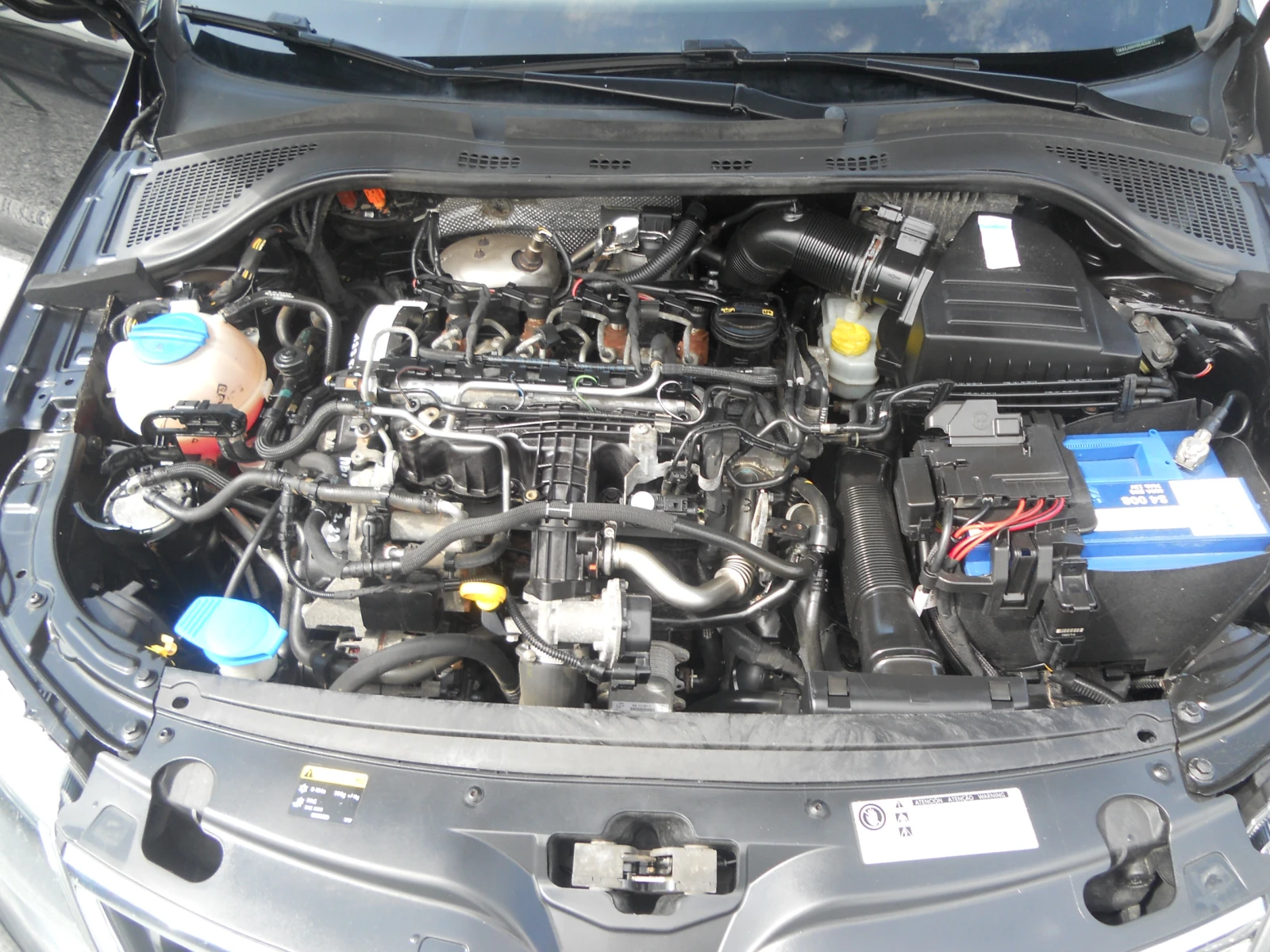 Skoda Rapid 1.6TDIЛизинг!!!Common rail 90 КОНСКИ СИЛИ, снимка 12 - Автомобили и джипове - 55910652