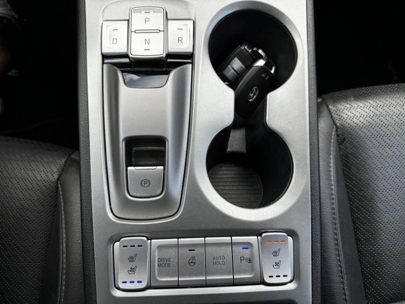 Hyundai Kona EV Premium 64 kWh, Electric 204к.с /DISTRONIC/LED, снимка 10 - Автомобили и джипове - 46388924