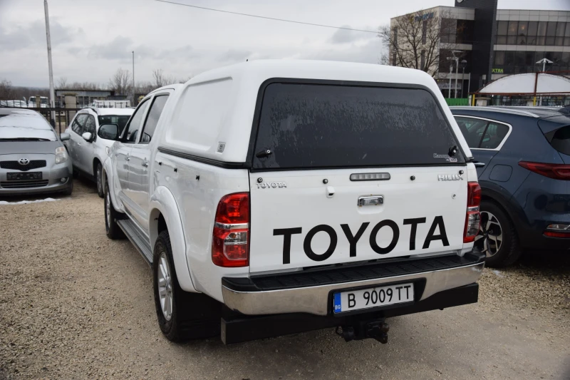 Toyota Hilux 3, 0D automat, снимка 5 - Автомобили и джипове - 49181630