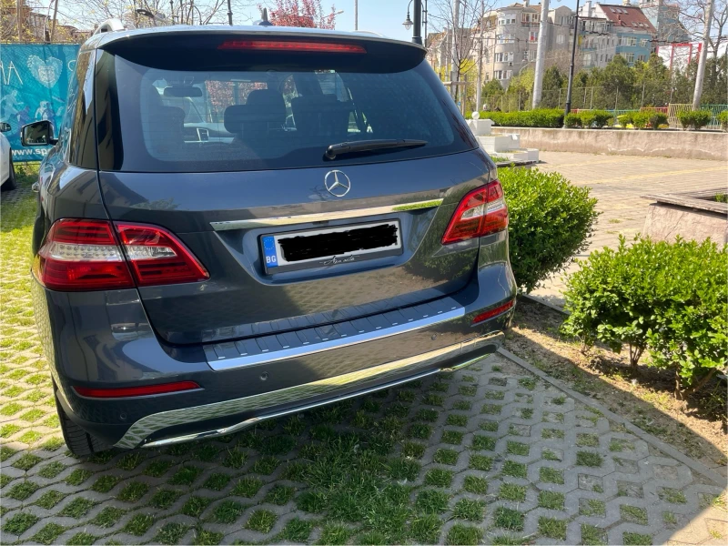 Mercedes-Benz ML 350 BlueTEC, снимка 16 - Автомобили и джипове - 52311769