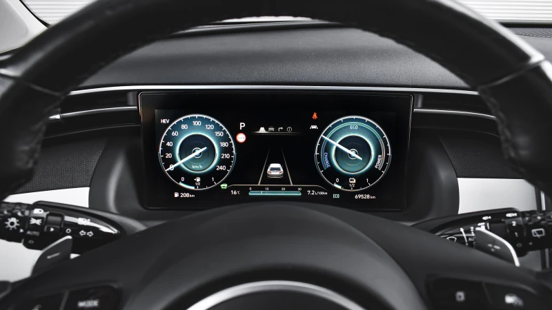 Hyundai Tucson 1.6 T-GDi PREMIUM Plug-in Hybrid 4x4 Automatic, снимка 12 - Автомобили и джипове - 52078505