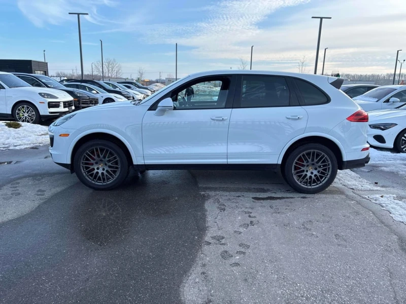 Porsche Cayenne * AWD 4dr * CARFAX * БЕЗ ПЪРВОНАЧАЛНА ВНОСКА, снимка 2 - Автомобили и джипове - 53049992