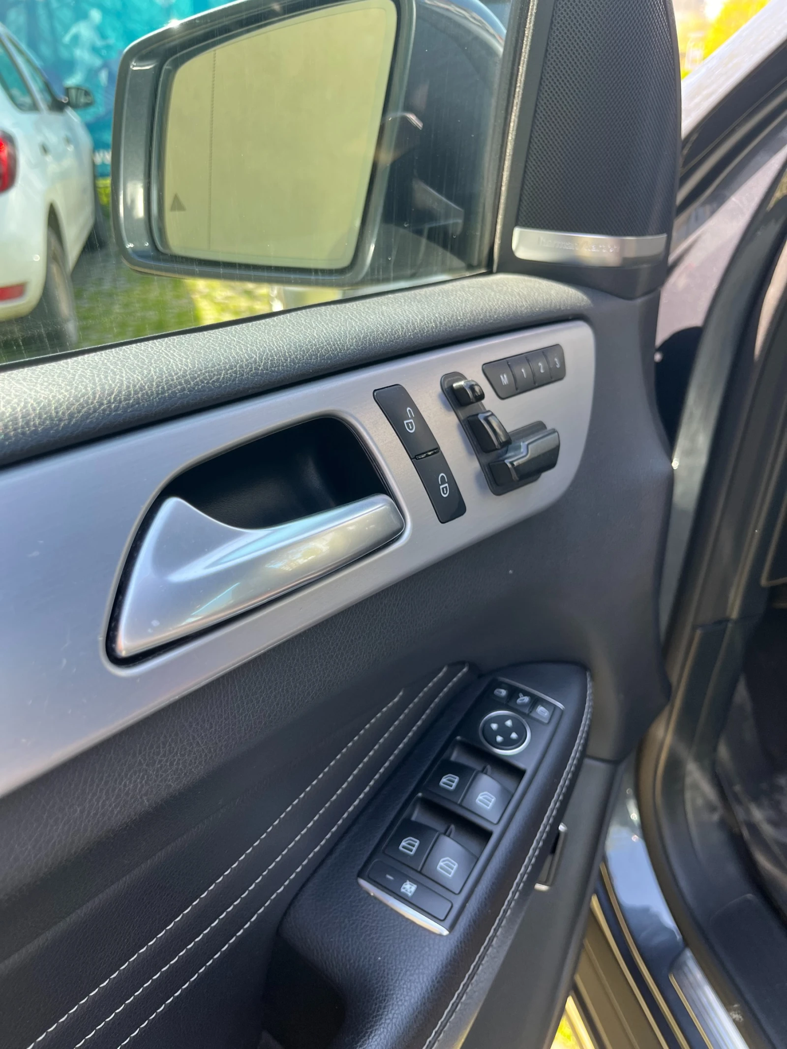 Mercedes-Benz ML 350 BlueTEC - изображение 9