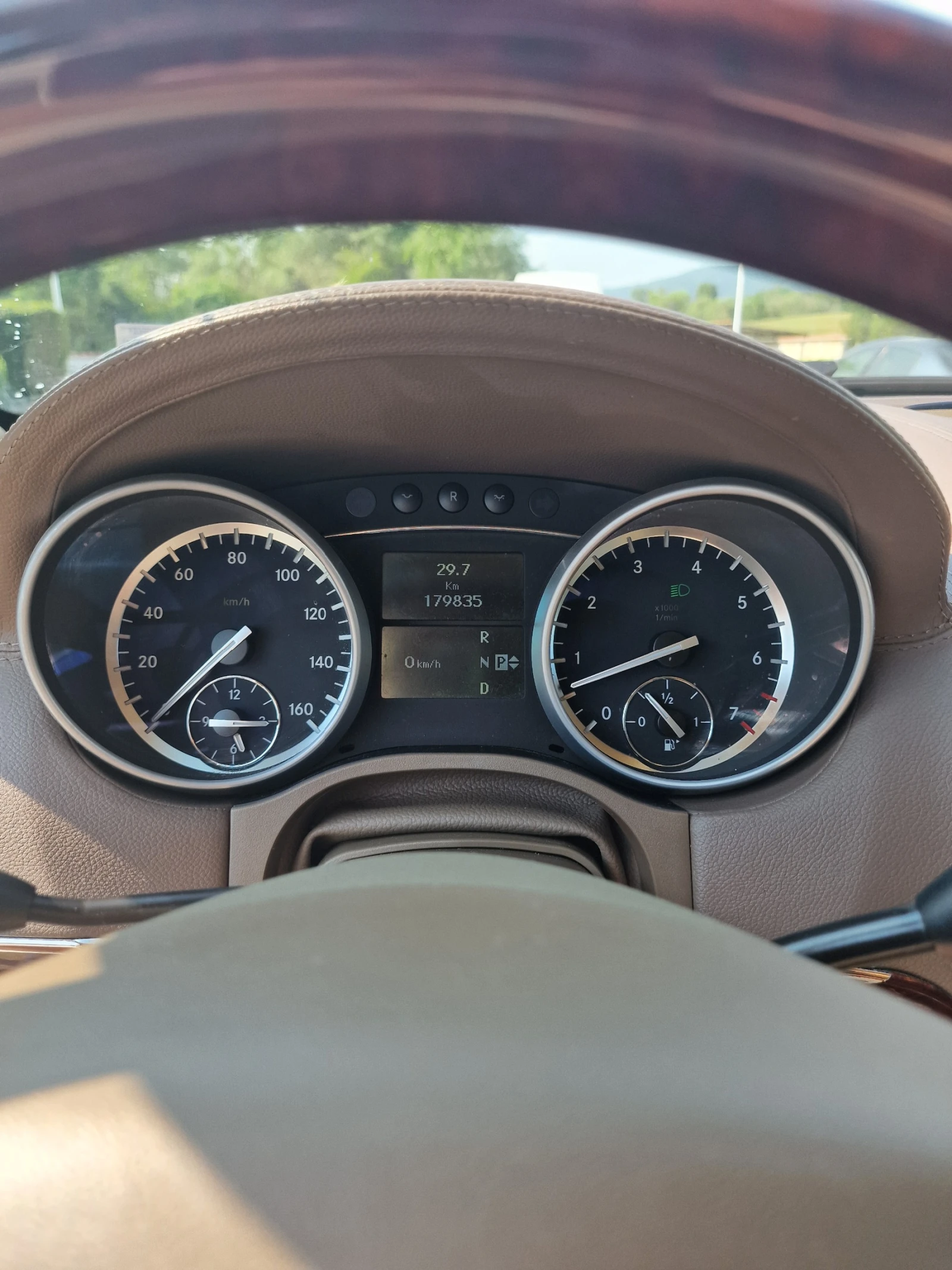 Mercedes-Benz GL 500 ГАЗ - изображение 9