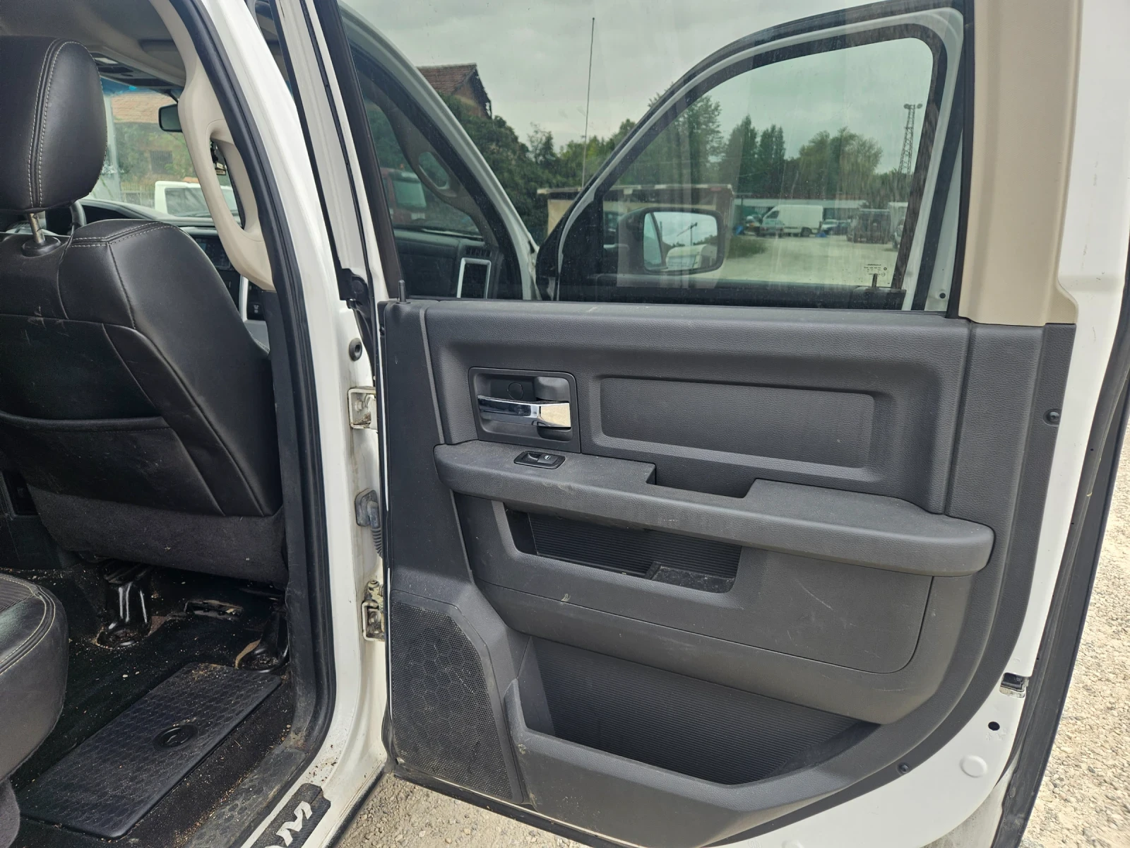 Dodge RAM 1500 Додж Рам Хеми 5.7 2011г.   - изображение 7