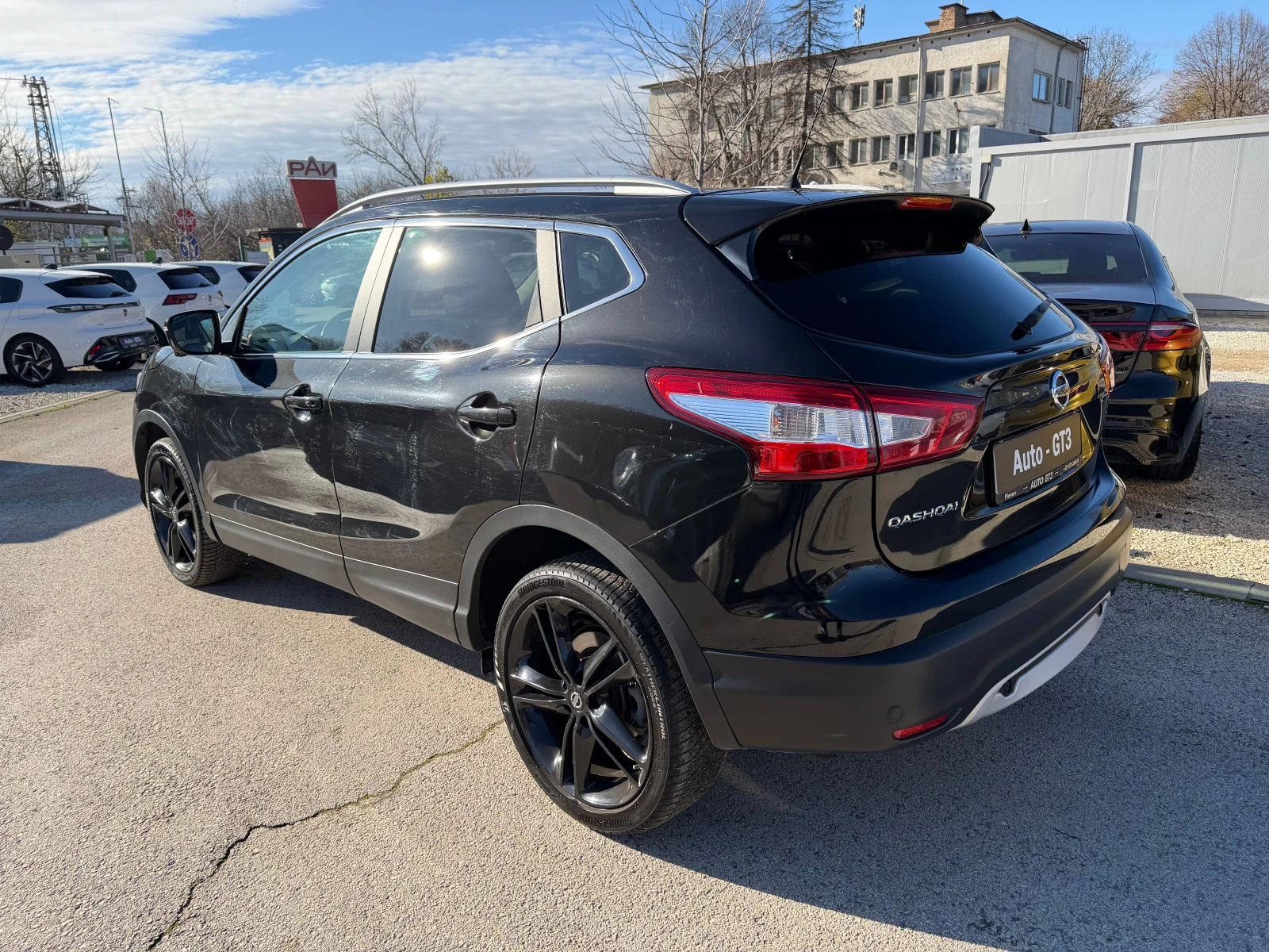 Nissan Qashqai 1.6D 130к.с Автоматик Tekna Black Edition FULL - изображение 6