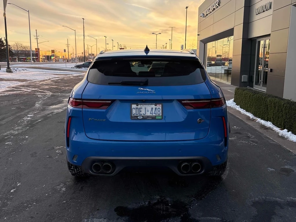 Jaguar F-PACE P550 SVR  CARFAX | Mobile.bg � ����������� 4