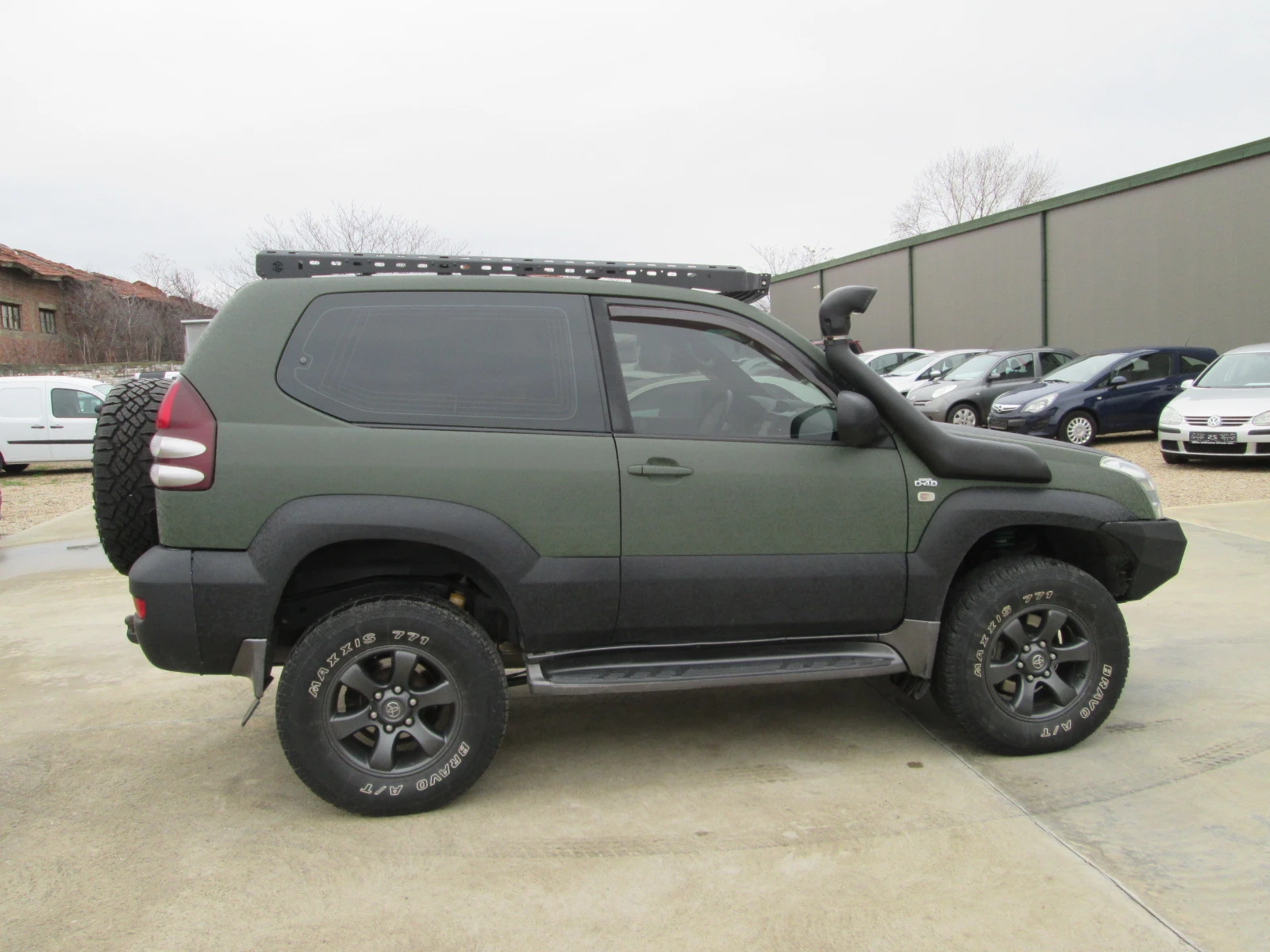 Toyota Land cruiser 3.0 D4D OFF ROAD - изображение 3