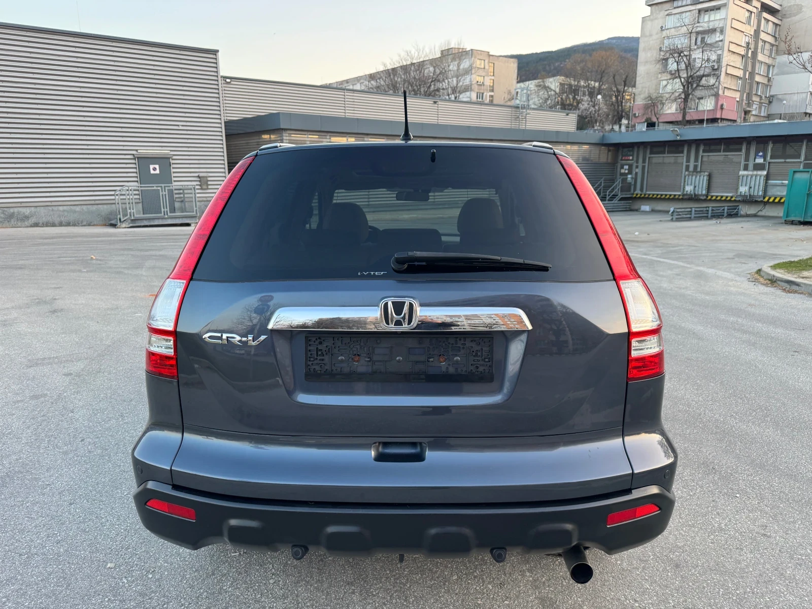 Honda Cr-v 2.0i EXECUTIVE::DISTRONIC::PANO::CAMERA, снимка 5 - Автомобили и джипове - 53739221