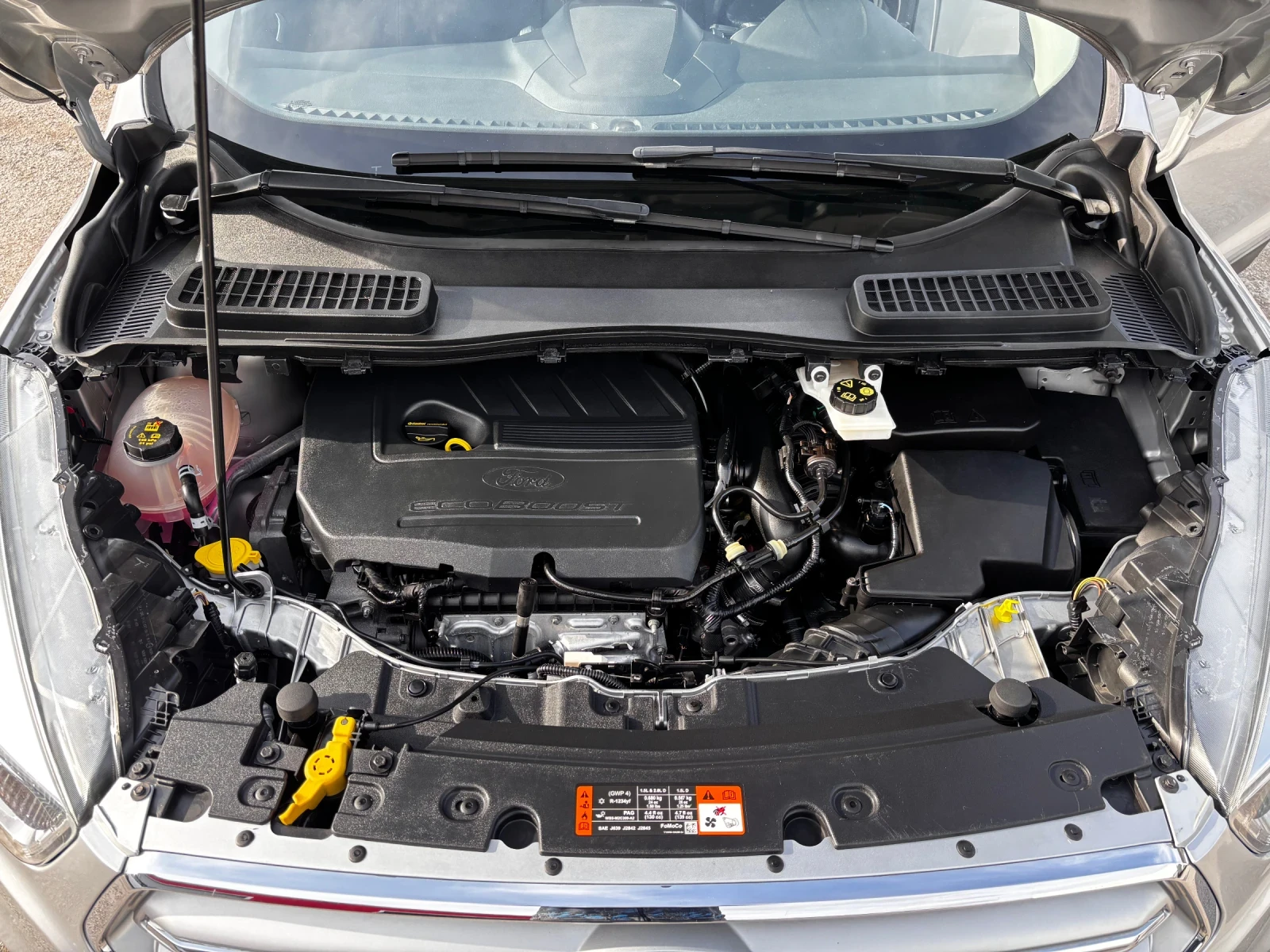 Ford Kuga 1.5i 112 100km/NAVI/НОВ ВНОС, снимка 9 - Автомобили и джипове - 54154132