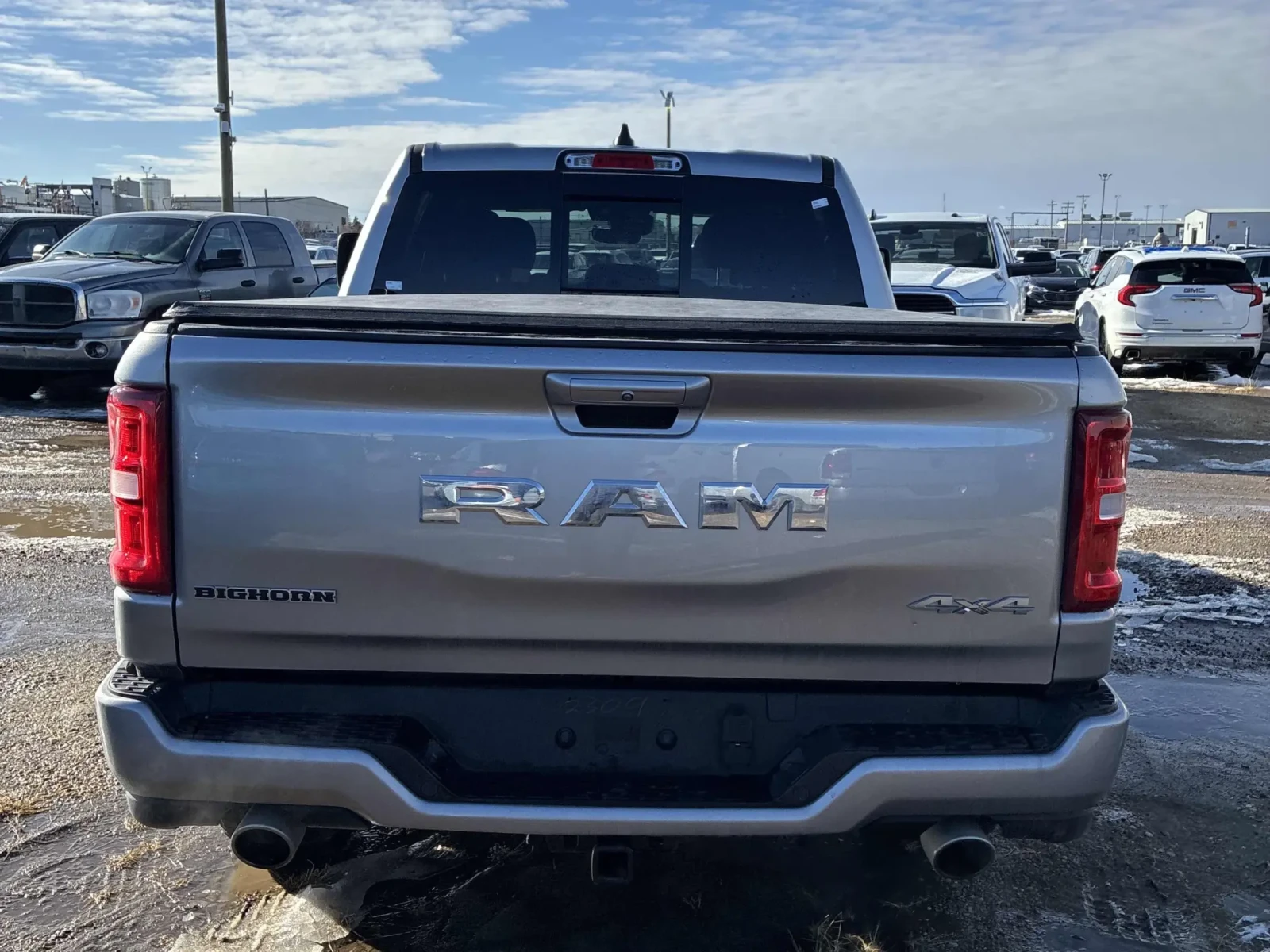 Dodge RAM 1500 Big Horn * * CARFAX * * АВТО КРЕДИТ * * , снимка 5 - Автомобили и джипове - 54155696