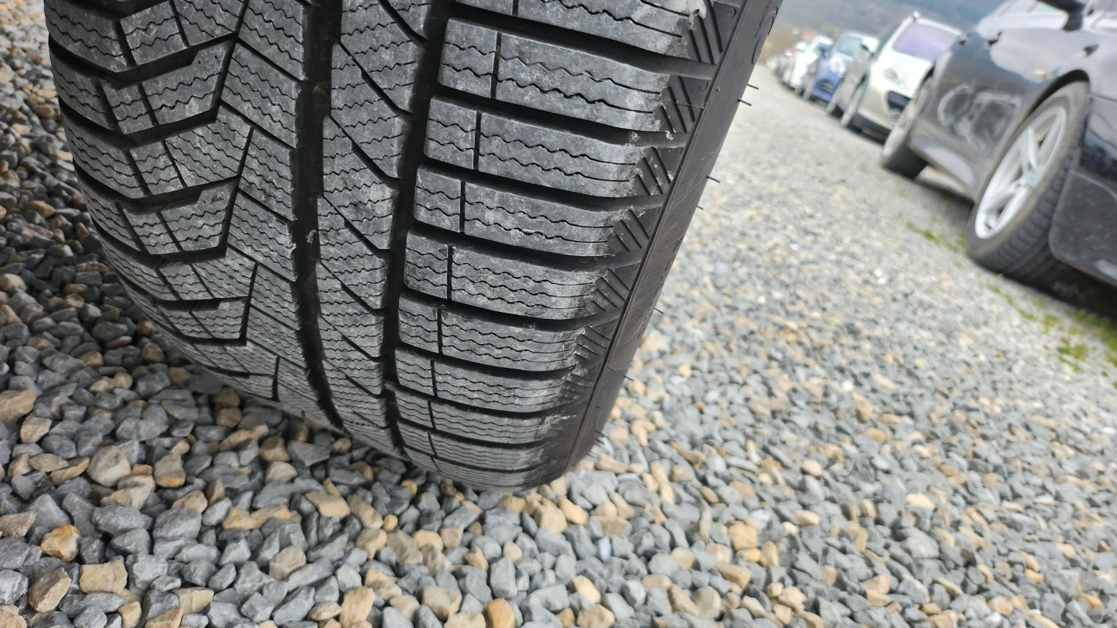 VW Touareg 3.0 TDI 239 К.С ПРУЖИНИ, снимка 15 - Автомобили и джипове - 54422779