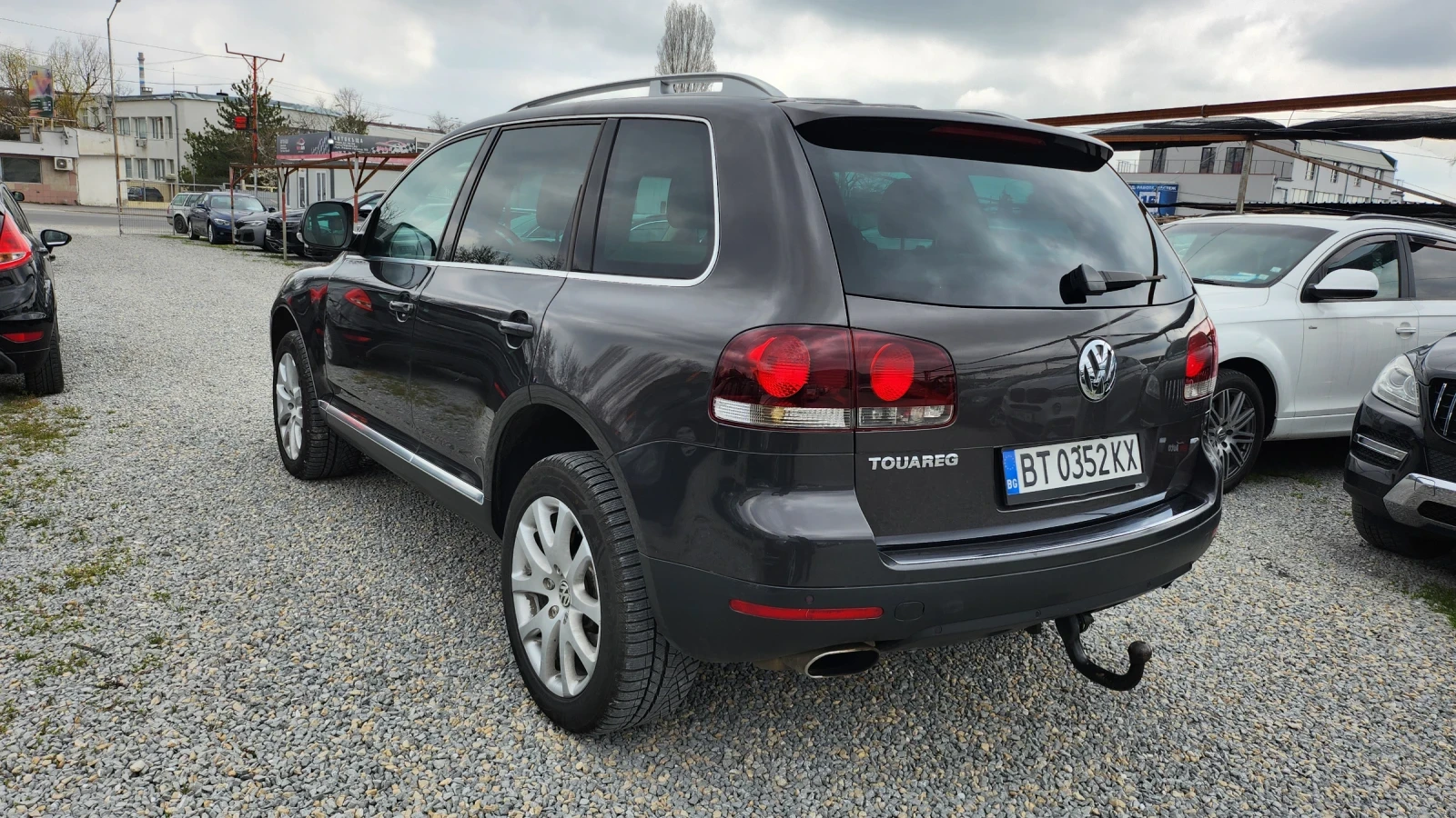 VW Touareg 3.0 TDI 239 К.С ПРУЖИНИ, снимка 6 - Автомобили и джипове - 54422779
