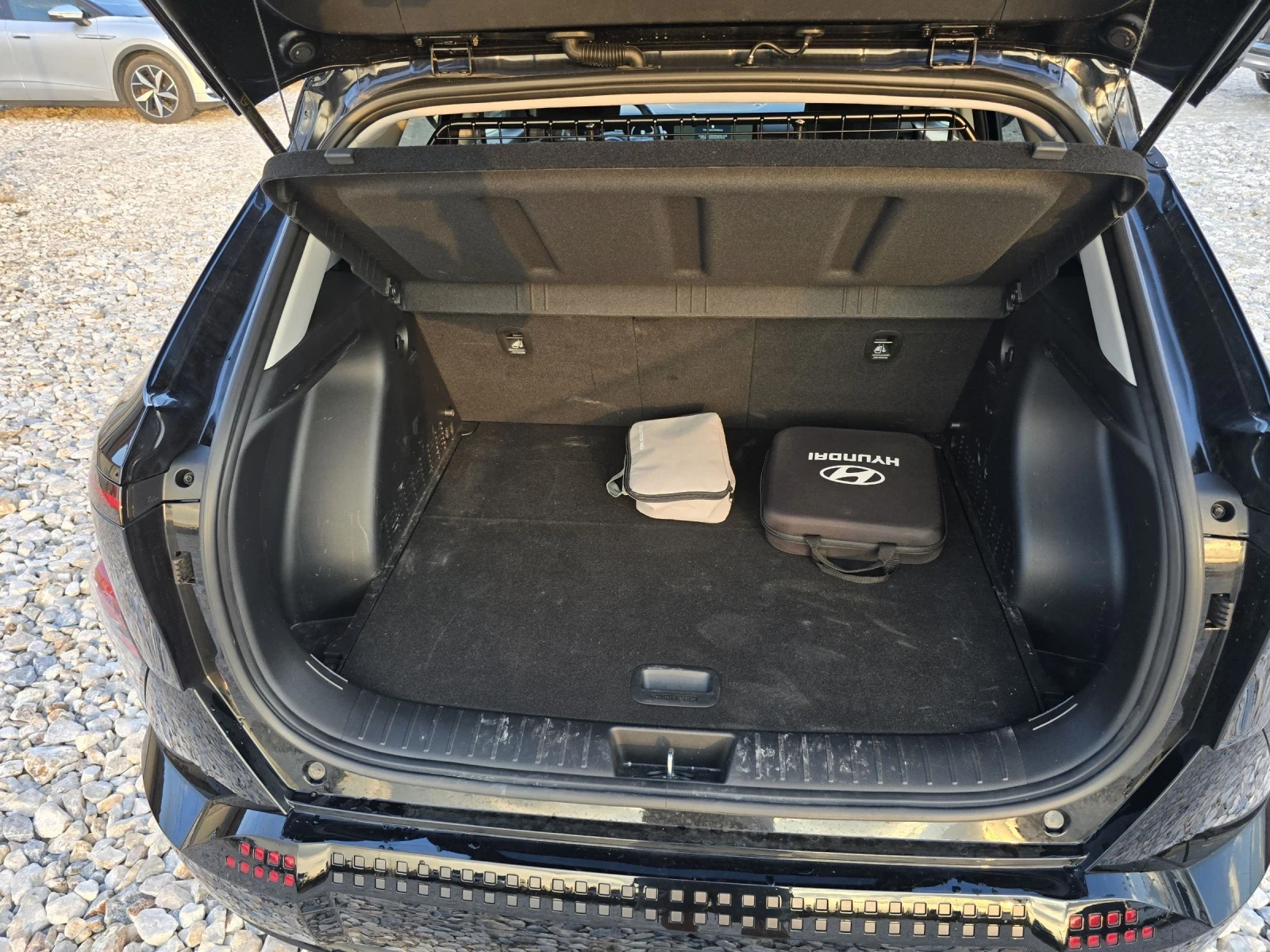 Hyundai Kona 65KW/29000KM, снимка 14 - Автомобили и джипове - 55064065