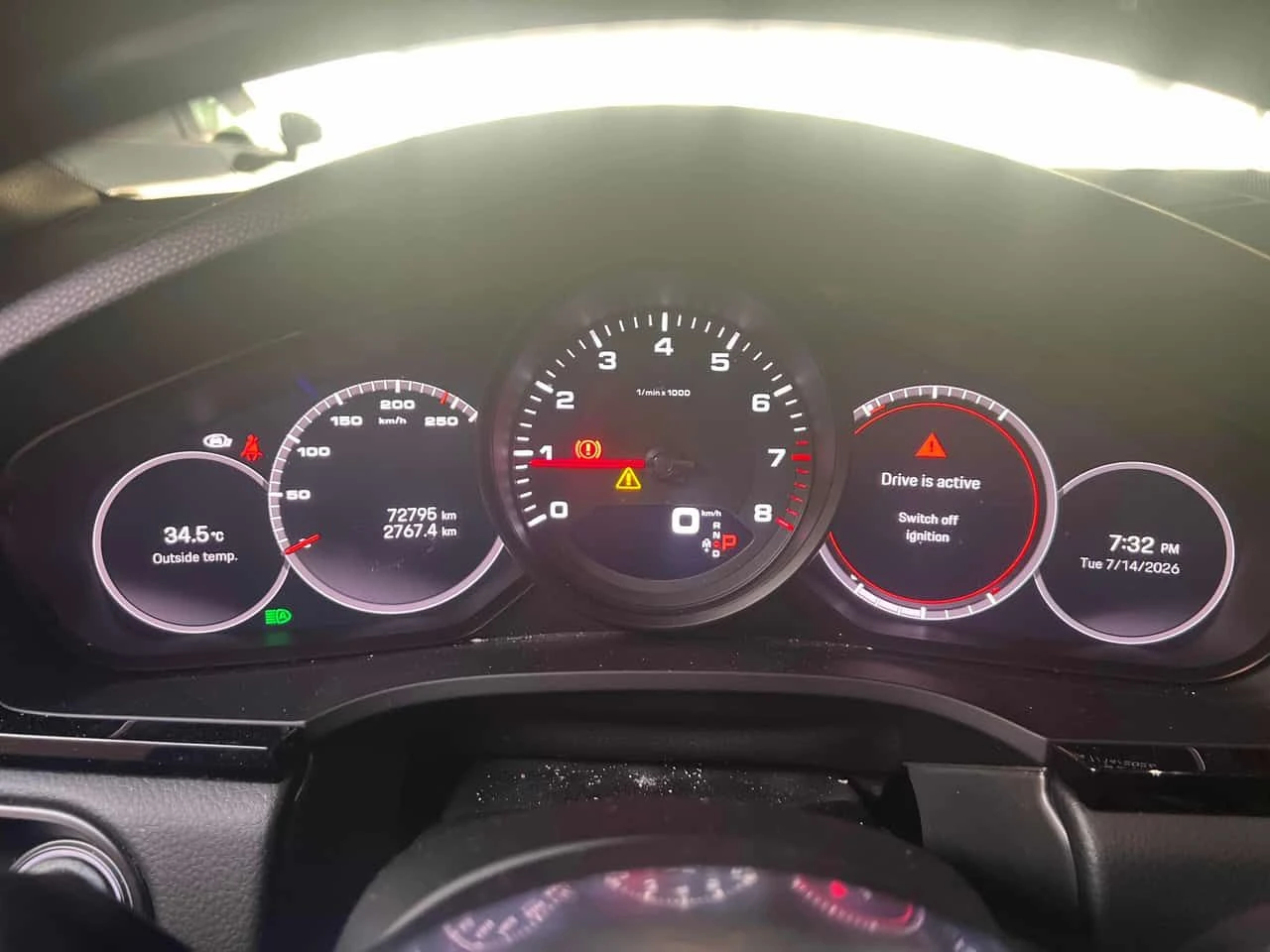 Porsche Cayenne COUPE| BOSE| ОБДУХВАНЕ| ПАНО| 360САМ| 2 КЛЮЧА| , снимка 10 - Автомобили и джипове - 55294158