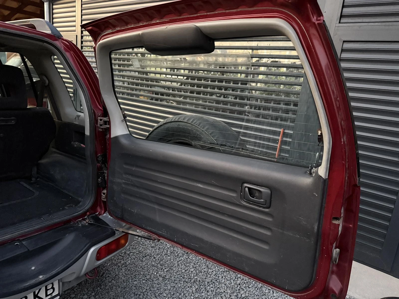 Suzuki Grand vitara, снимка 11 - Автомобили и джипове - 55795157