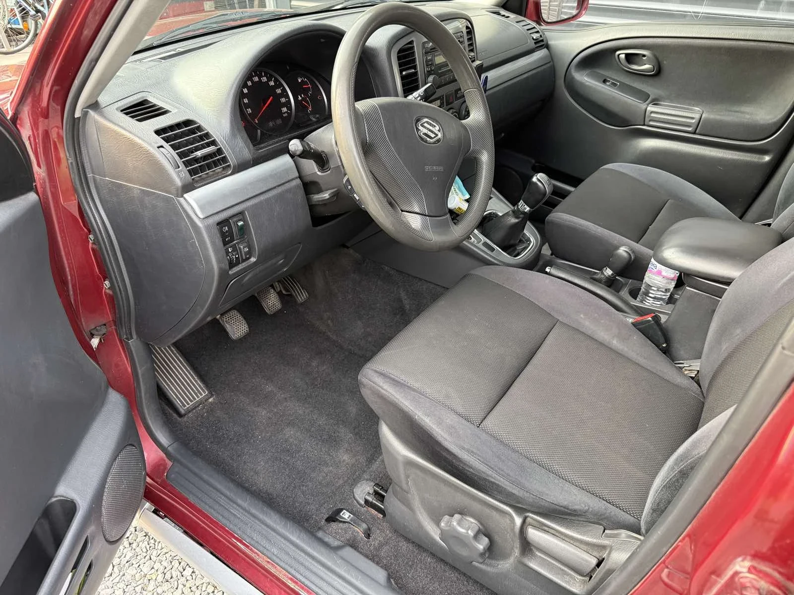 Suzuki Grand vitara, снимка 7 - Автомобили и джипове - 55795157