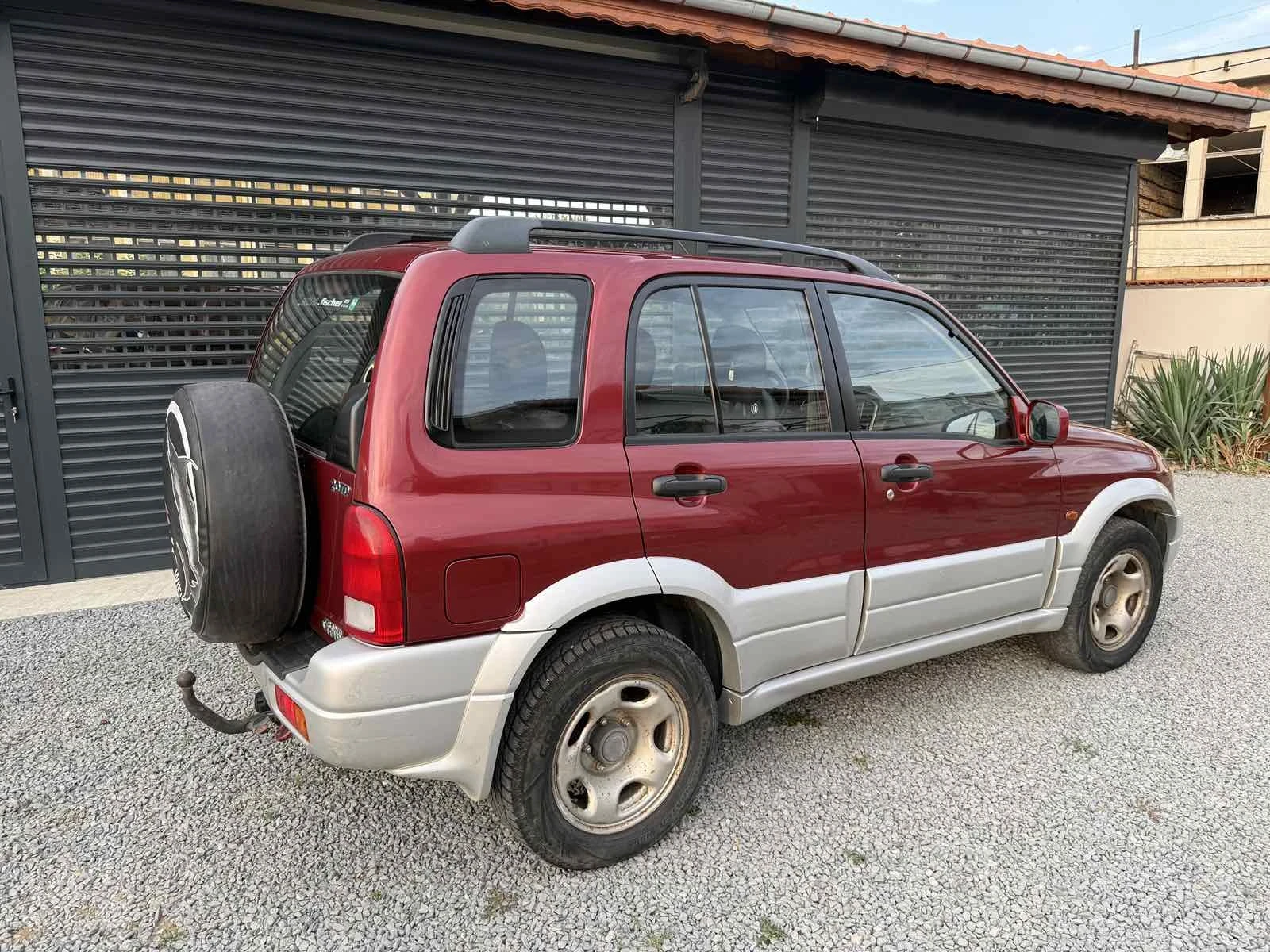 Suzuki Grand vitara, снимка 8 - Автомобили и джипове - 55795157
