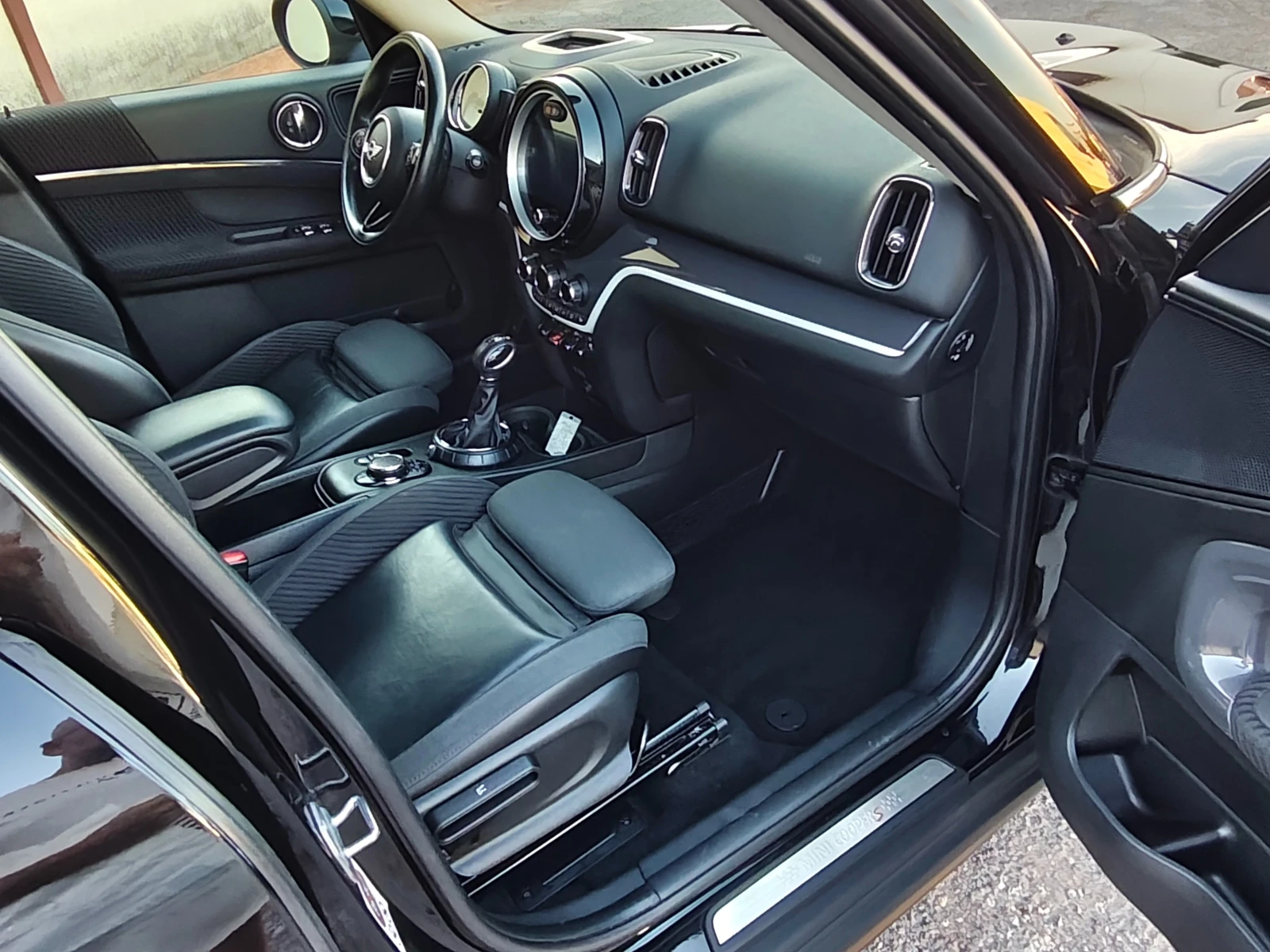 Mini Countryman ШВЕЙЦАРИЯ !!! , снимка 13 - Автомобили и джипове - 56074233