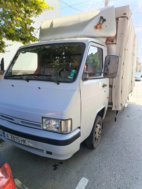 Nissan Trade 3.0 tdi, снимка 2
