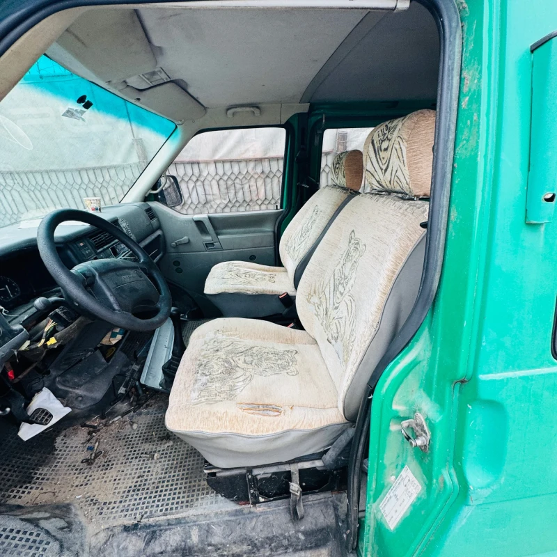 VW Transporter 2.5tdi-102кс-СИНХРО-Т4-На Части, снимка 7 - Бусове и автобуси - 53568902