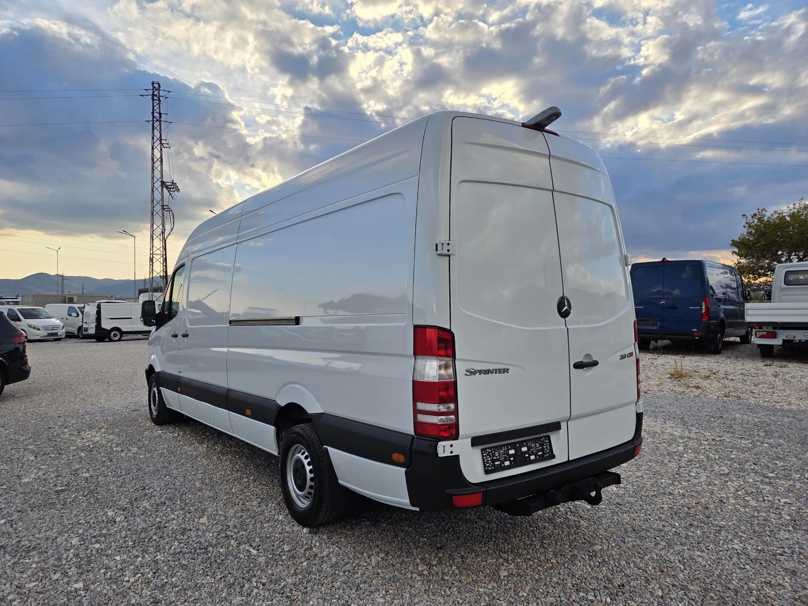 Mercedes-Benz Sprinter 319 CDI, Макси, Автомат, Две странични, Климатик - изображение 3