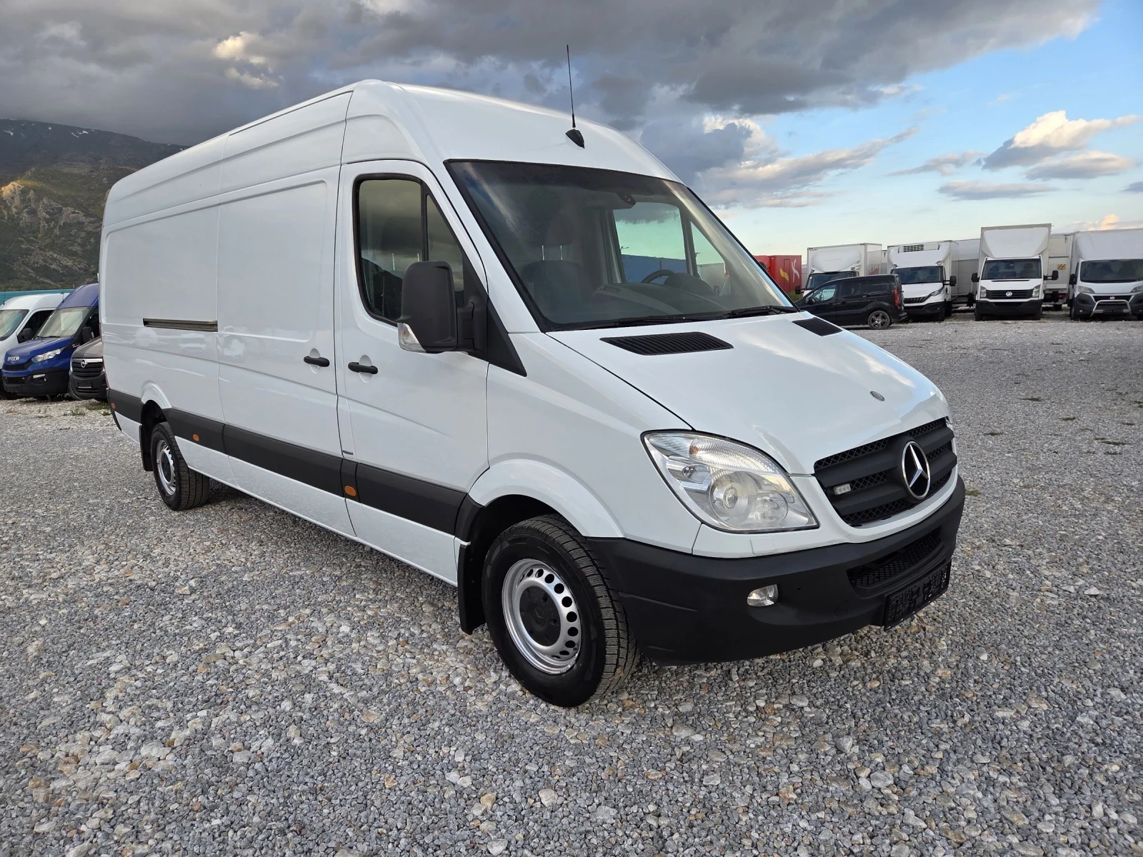 Mercedes-Benz Sprinter 319 CDI, Макси, Автомат, Две странични, Климатик - изображение 7