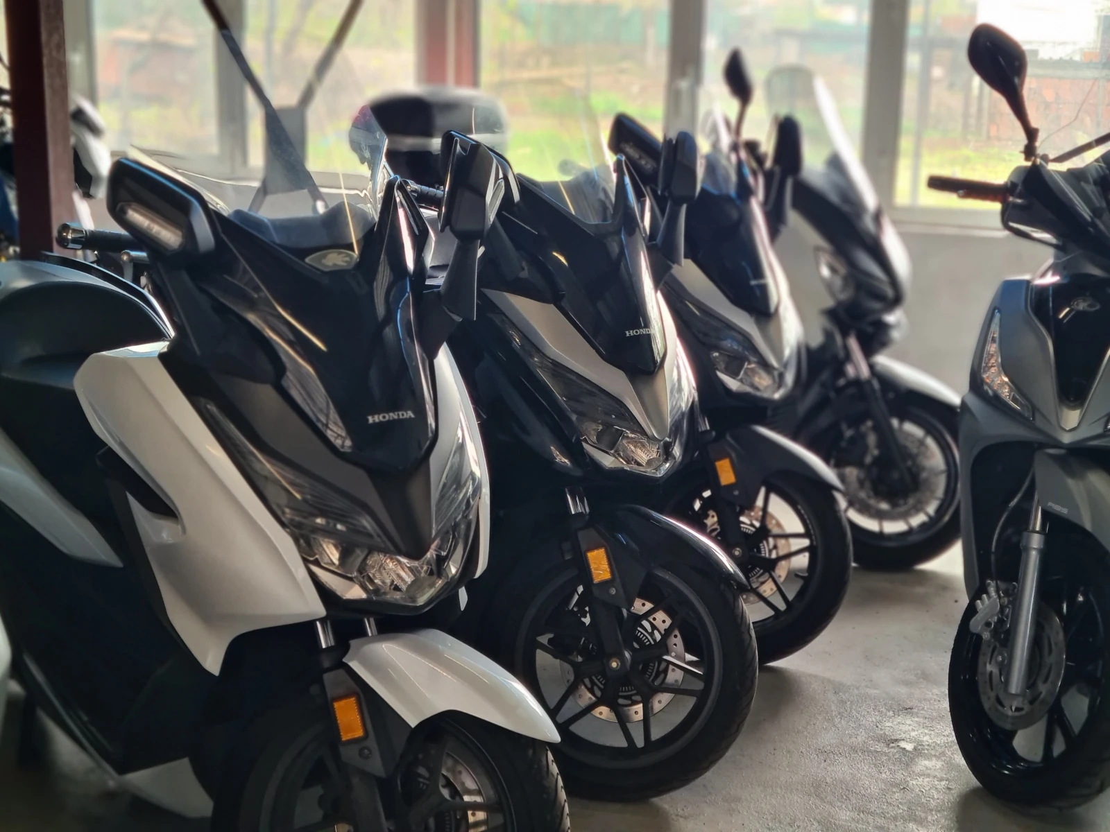 Yamaha T-max 530i ABS, снимка 9 - Мотоциклети и мототехника - 50751028