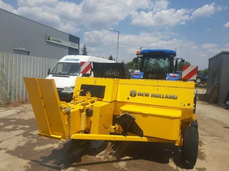 Балировачка New Holland 570 Hayliner 265, снимка 6 - Селскостопанска техника - 53079319