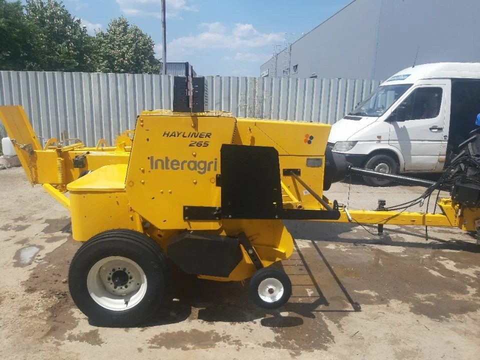 Балировачка New Holland 570 Hayliner 265 - изображение 5